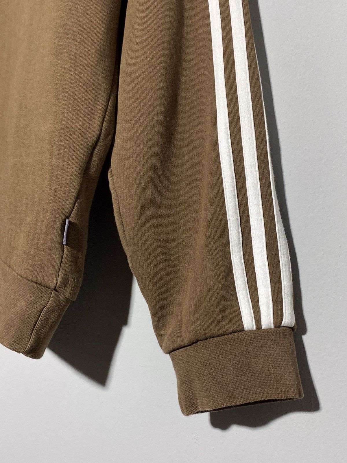 Adidas 🔥 ADIDAS Y2K BROWN 3-STRIPES CREW SWEAT RETRO SPORT VIBE Size US L / EU 52-54 / 3 - 8 Thumbnail