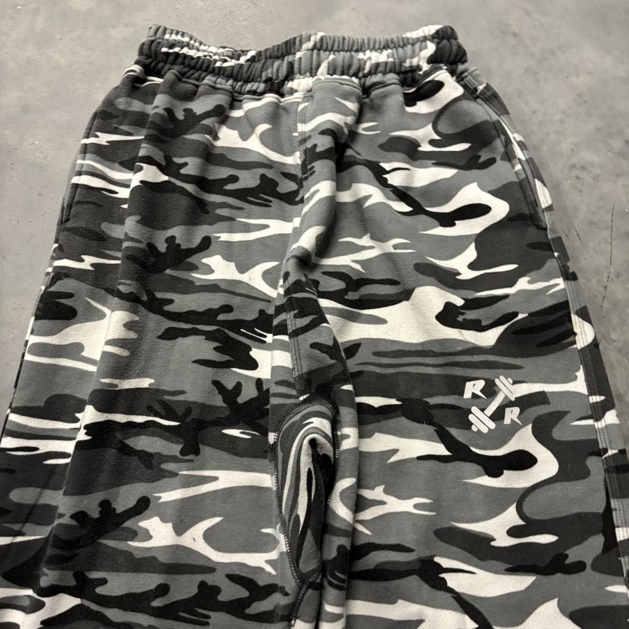Japanese Brand × Vintage Crazy Vintage Y2K/2000s Baggy Black White Camo Streetwear Skater Sweatpants! Size US 30 / EU 46 - 4 Thumbnail