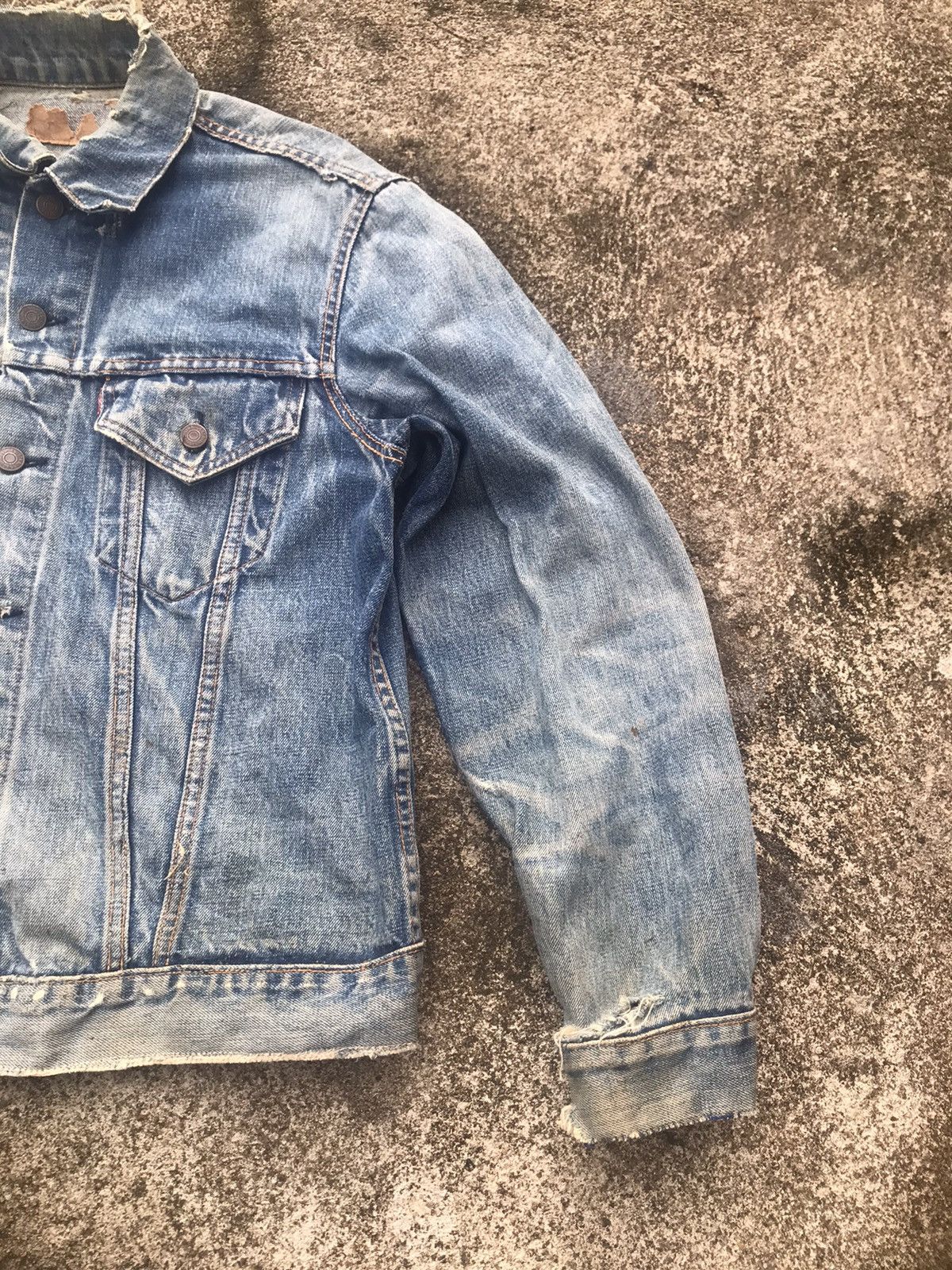 Levi's True Vintage Distressed Levis Trucker Jacket Big E Size US S / EU 44-46 / 1 - 4 Thumbnail