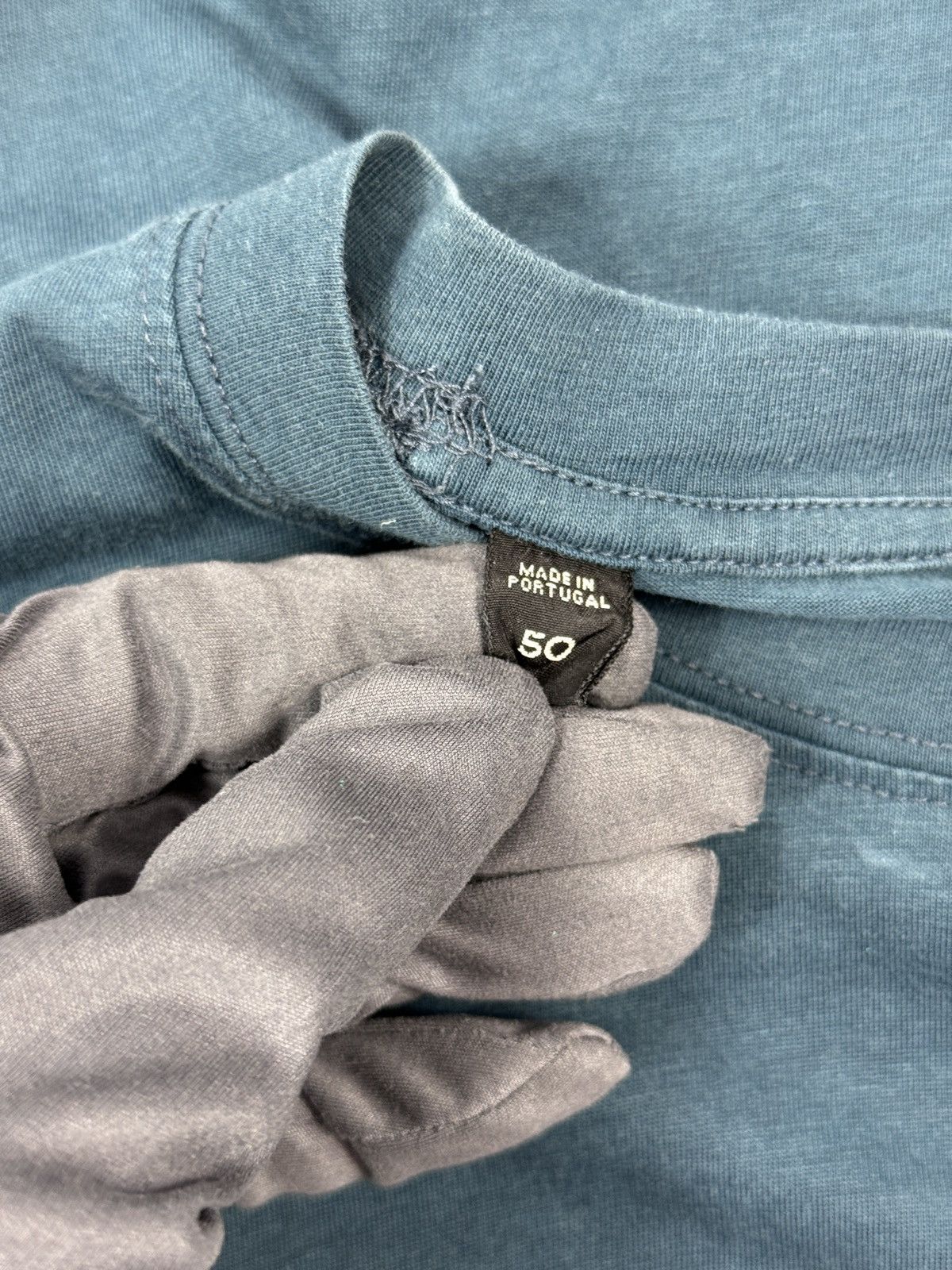 Tom Ford LOGO DETAILED T-SHIRT Size US L / EU 52-54 / 3 - 4 Thumbnail