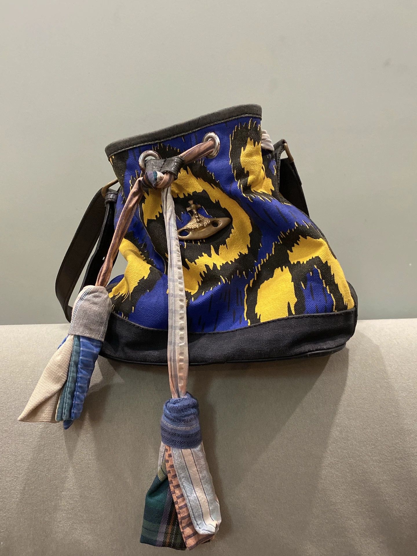 Vivienne Westwood Vivienne Westwood Africa Limited Bucket Bag Size ONE SIZE - 1 Thumbnail