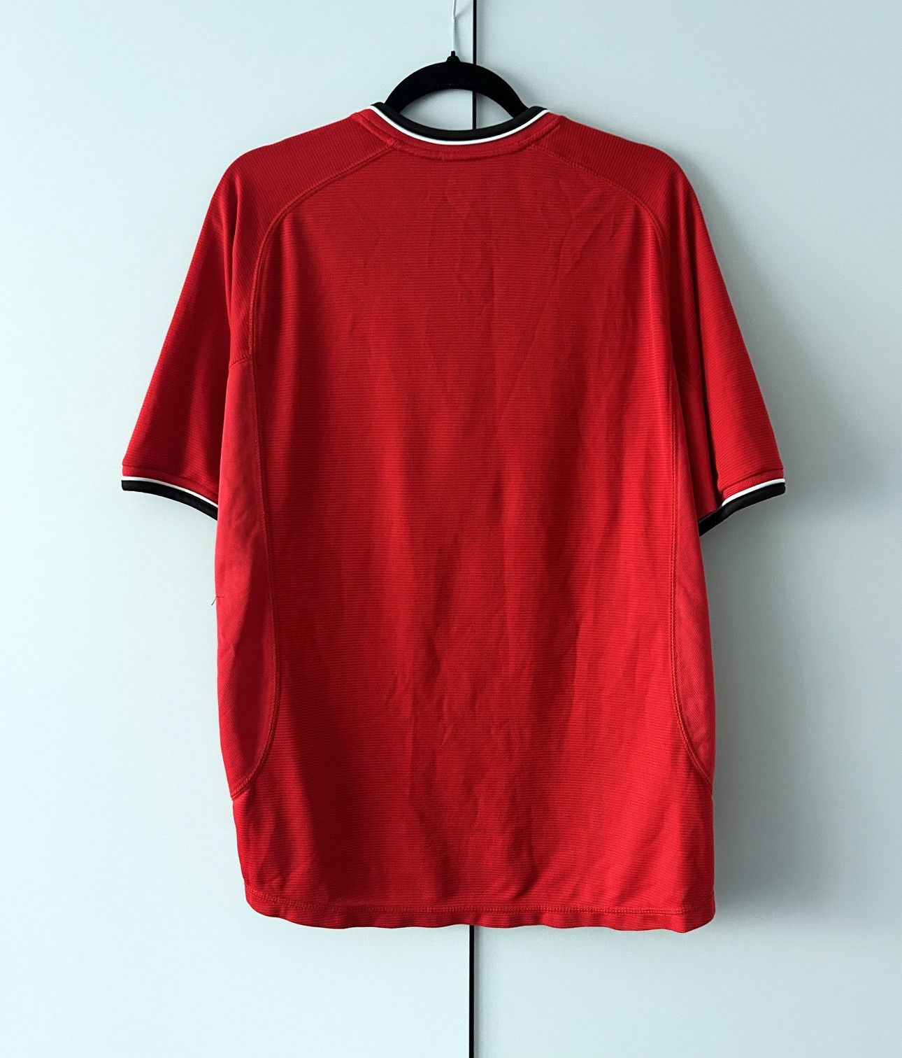 Umbro Manchester United jersey 2000 2002 Umbro vintage vodafone Size US L / EU 52-54 / 3 - 10 Thumbnail