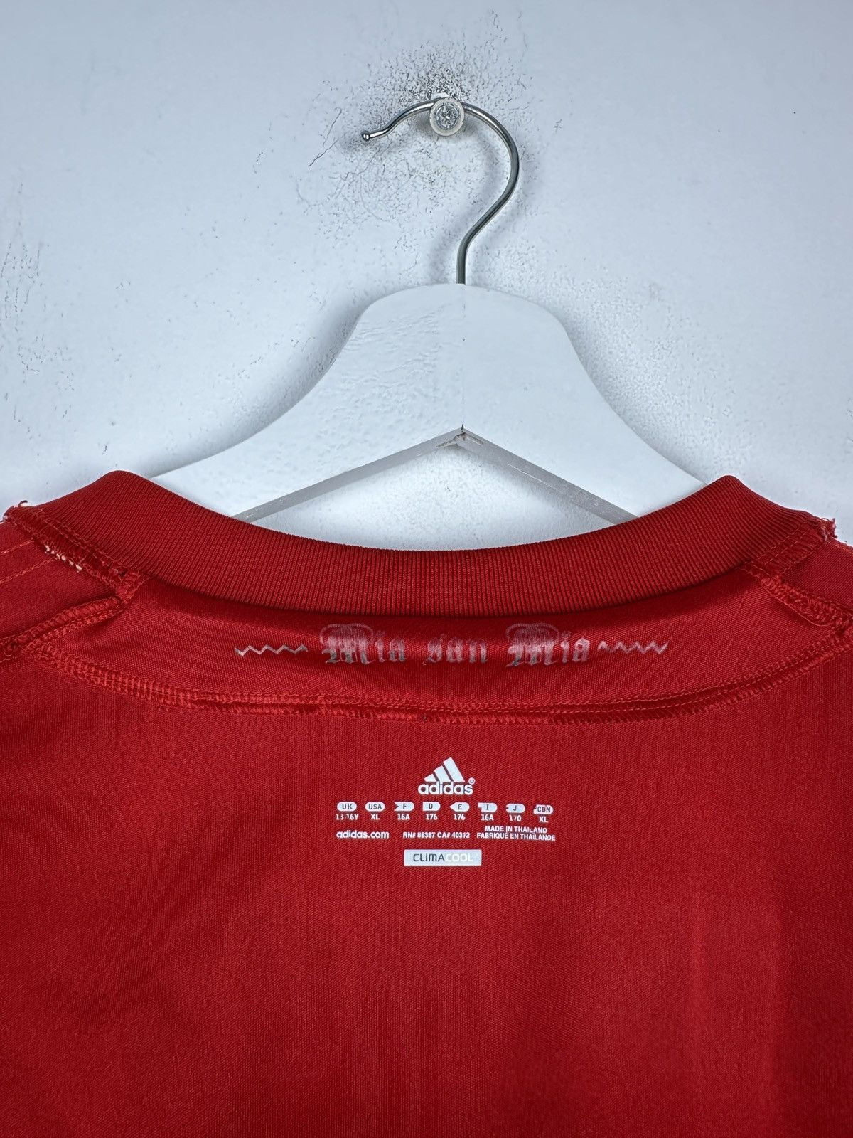 Adidas Bayern Munich 2012 Home Soccer Jersey Football Shirt Size US S / EU 44-46 / 1 - 8 Thumbnail