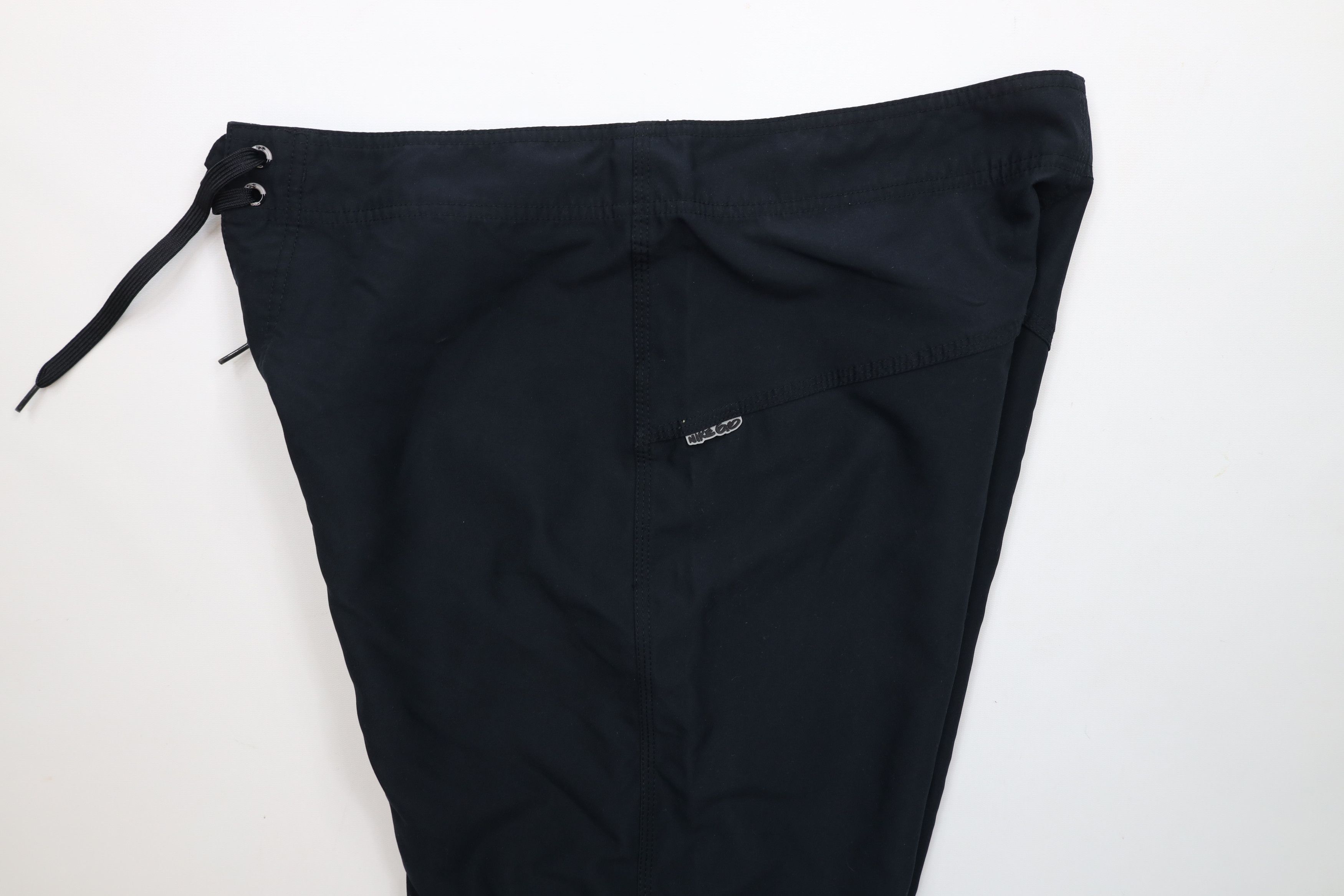 Nike × Vintage Vintage Nike 6.0 Skateboarding Scott Mini Swoosh Shorts Size US 34 / EU 50 - 10 Thumbnail