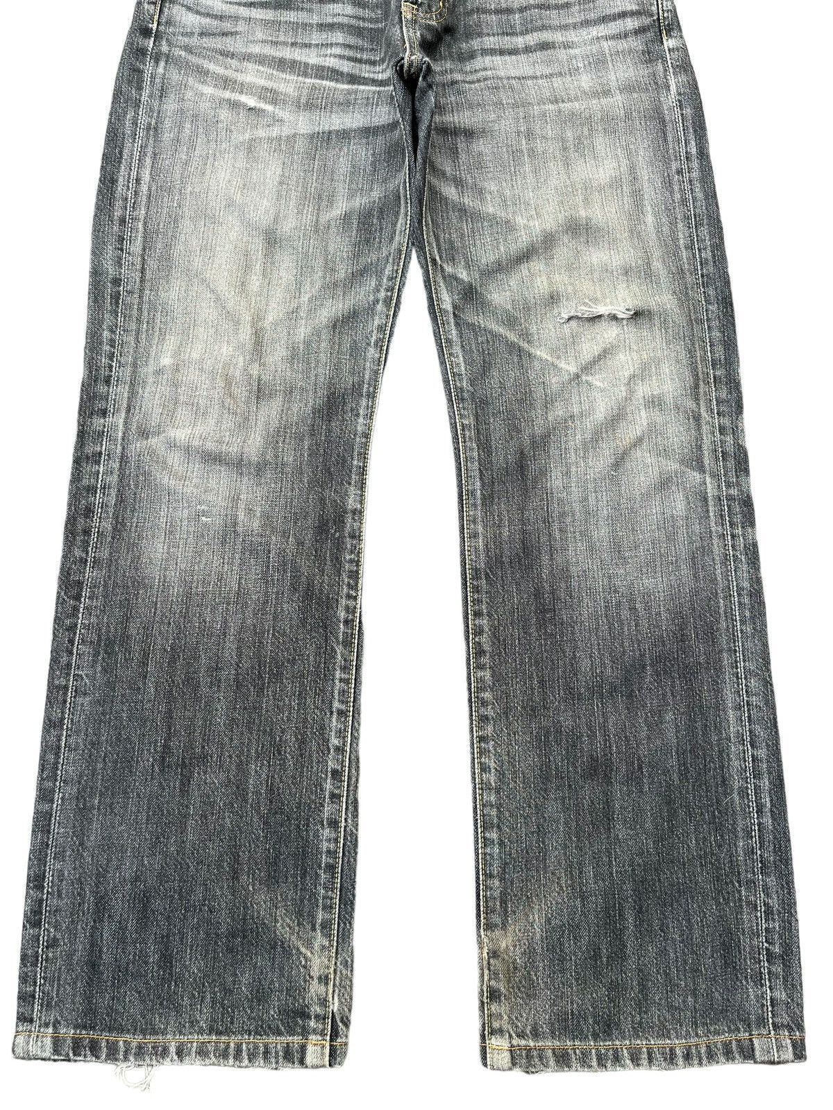 Undercover Vintage Japanese Brand Uniqlo Distressed Loose Fit Jeans Size US 32 / EU 48 - 5 Thumbnail