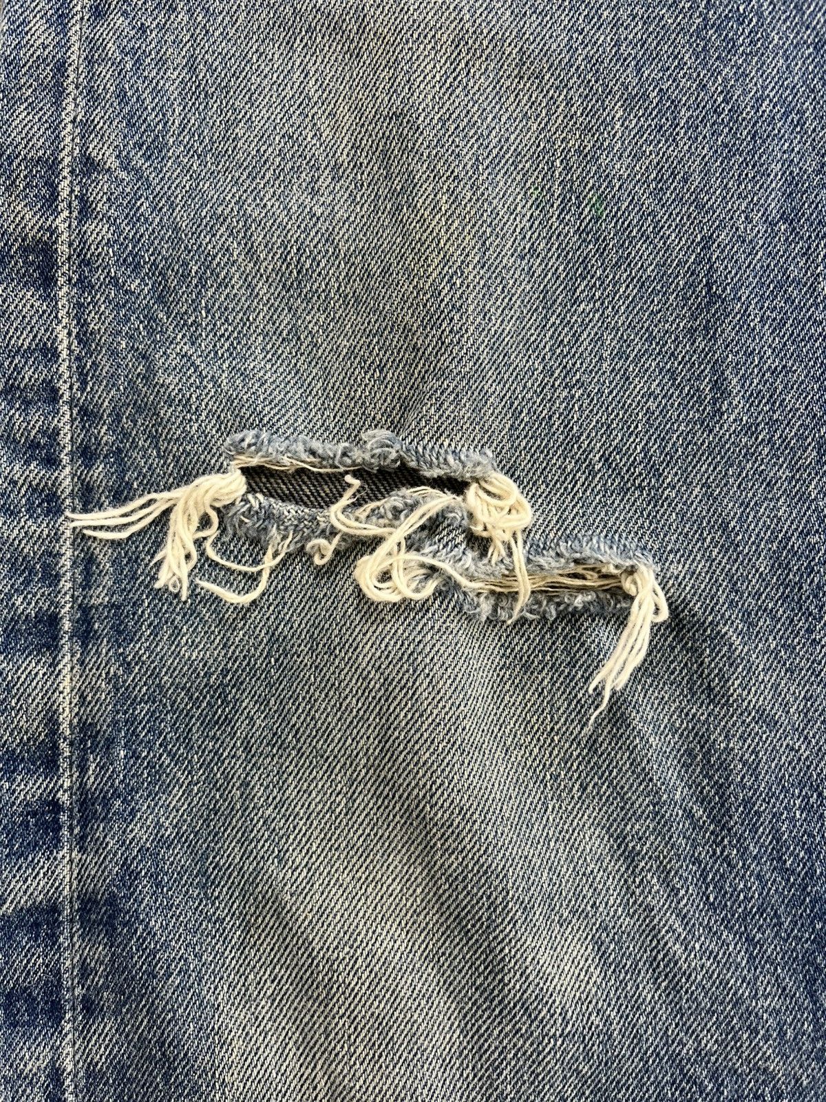 Levi's Vintage Clothing 🇺🇸1970s Vintage Levis 501 LVC 29x32 Distressed Blue Jeans Size US 29 - 9 Thumbnail