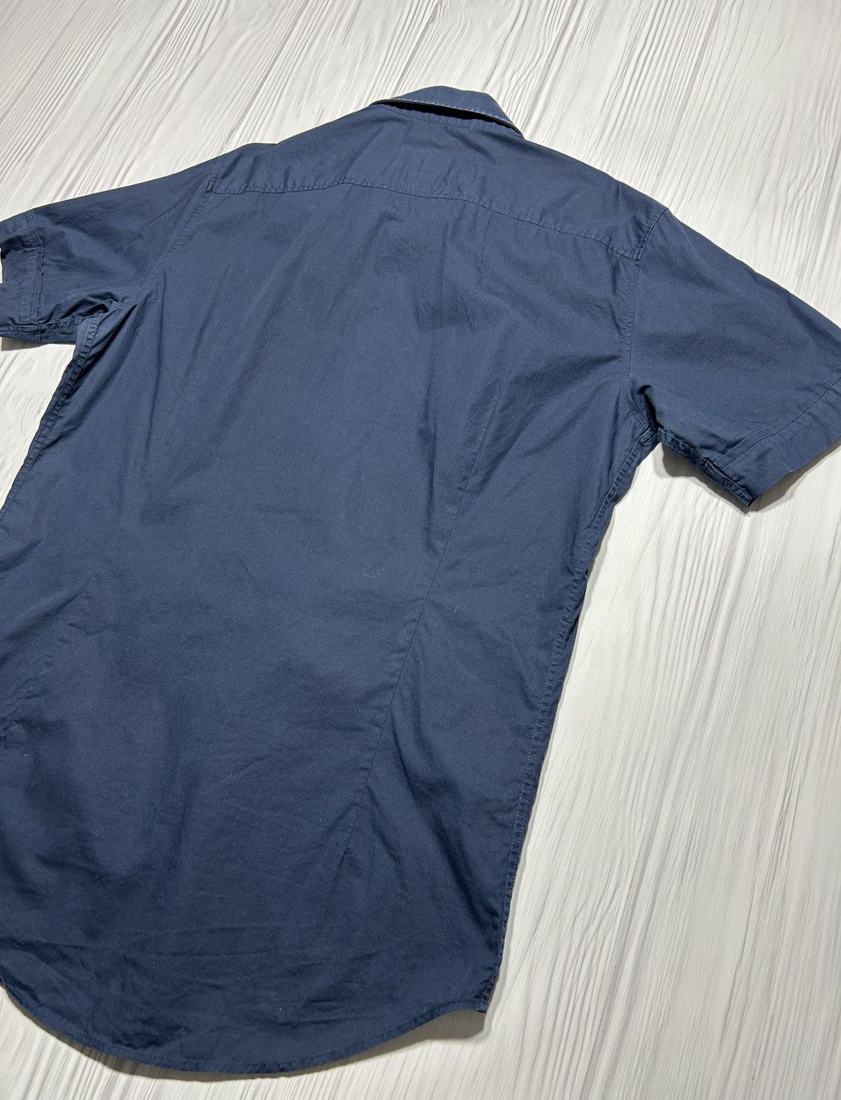Vivienne Westwood Vivienne Westwood London Short Sleeve Shirt Size 52 Size US L / EU 52-54 / 3 - 10 Thumbnail
