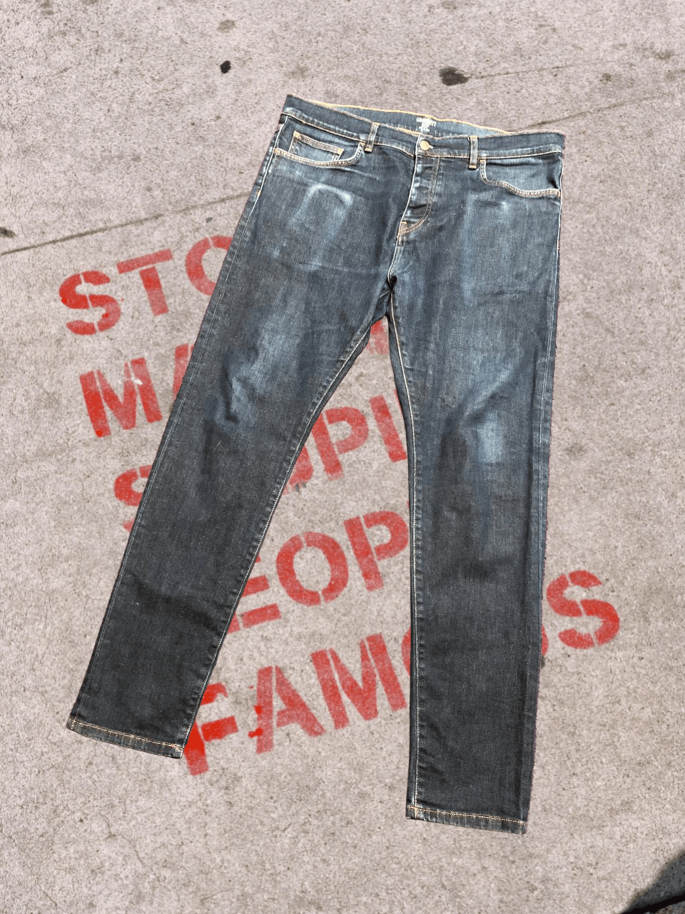 Carhartt Vintage Carhartt Baggy Denim Jeans Size US 34 / EU 50 - 1 Thumbnail