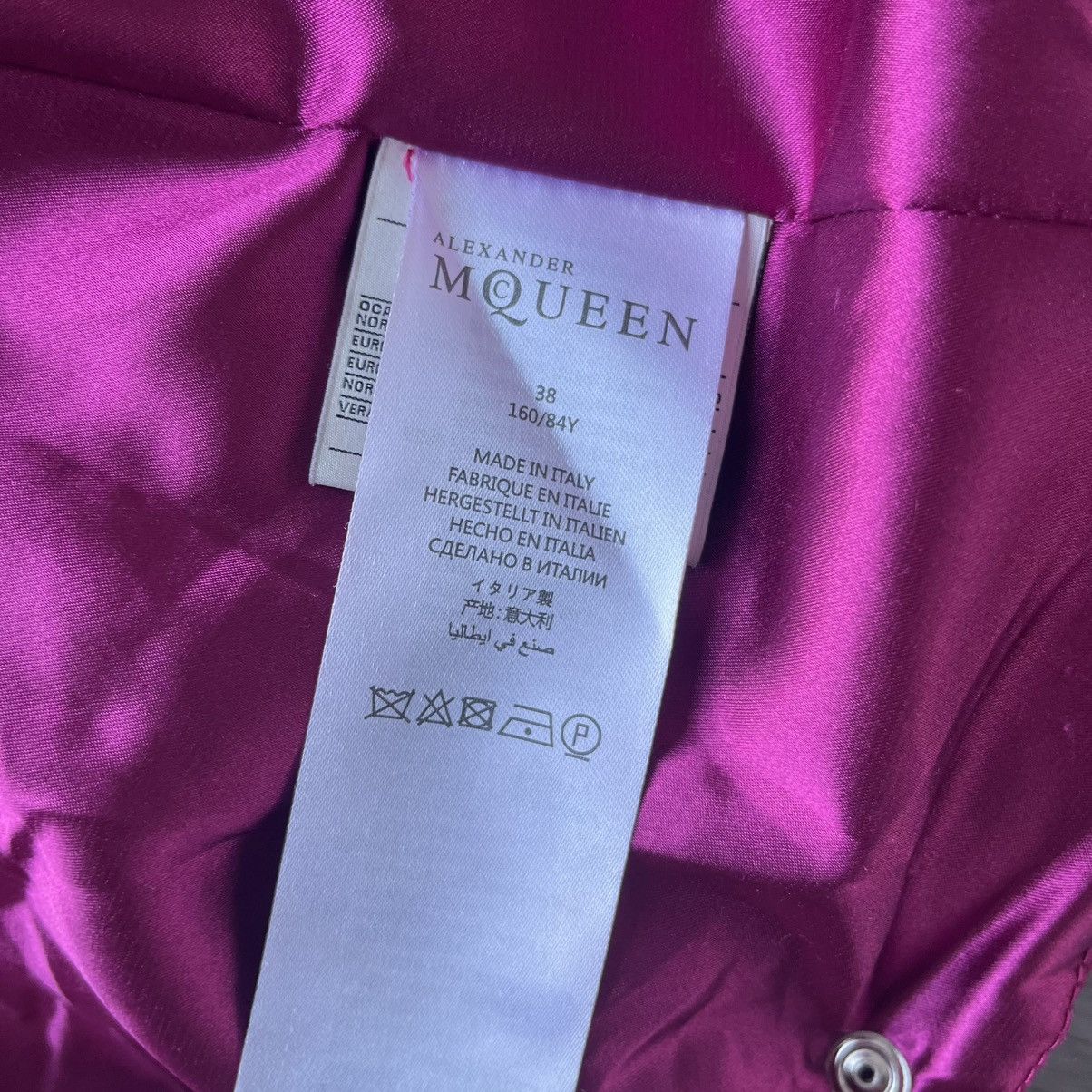 Alexander McQueen Alexander McQueen Mainline Goose Down Silk Puffer Jacket Size S / US 4 / IT 40 - 6 Thumbnail