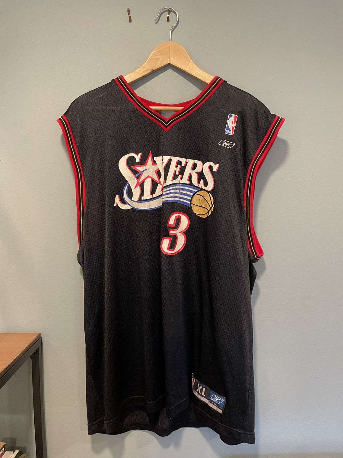 NBA × Reebok Vintage Allen Iverson Jersey - Philadelphia 76ers Size US XL / EU 56 / 4 - 1 Thumbnail