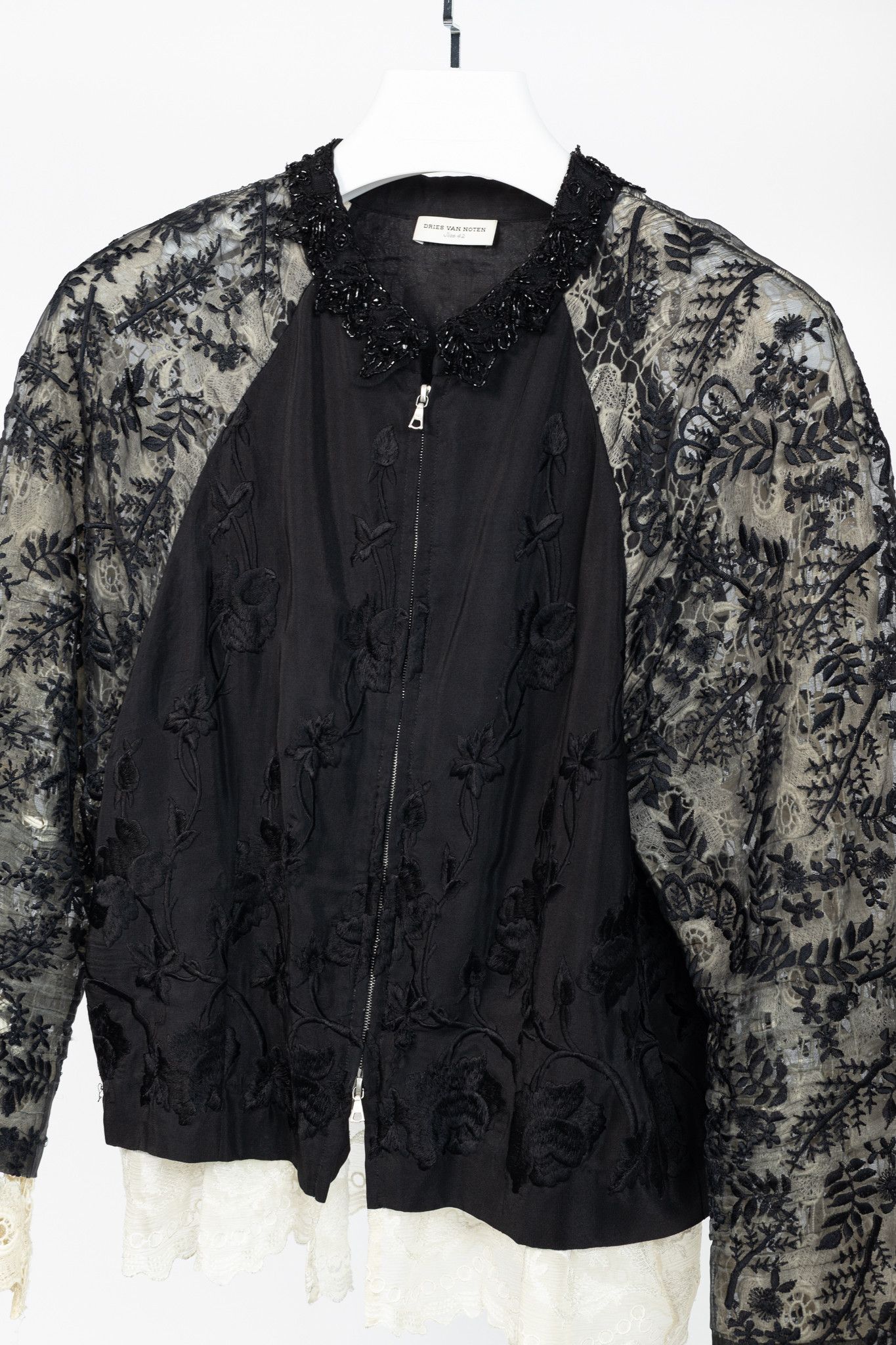 Dries Van Noten Dries Van Noten Black Embroidered Silk & Lace Bomber Jacket Size S / US 4 / IT 40 - 3 Thumbnail