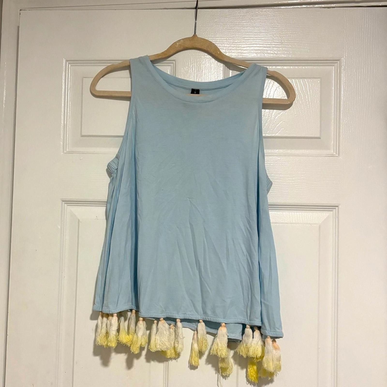 Other Light Blue Sleeveless Top with Tassel Hem Size M / US 6-8 / IT 42-44 - 1 Preview