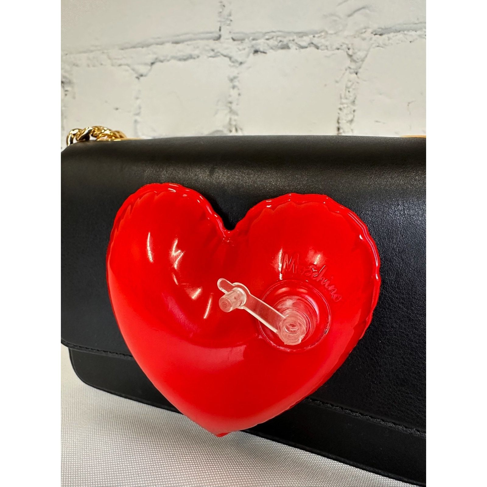 Moschino SS23 MOSCHINO Couture Jeremy Scott Black Leather Red Heart Size ONE SIZE - 11 Thumbnail