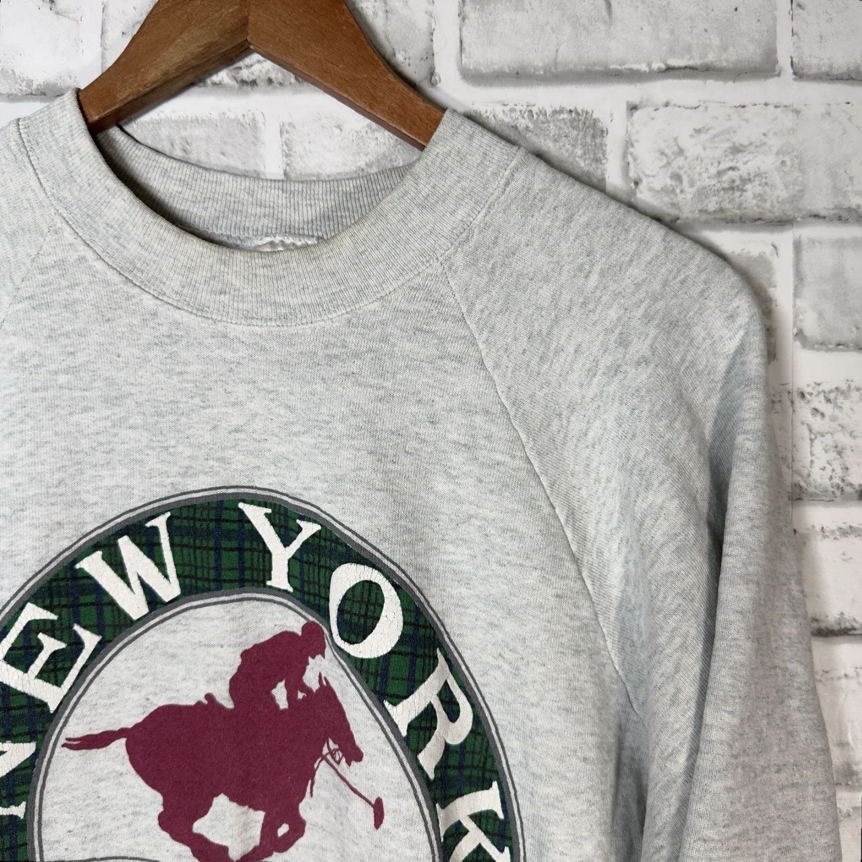 Fruit Of The Loom VINTAGE NEW YORK POLO CLUB GRAY COTTON BLEND PULLOVER MEN'S SIZE L USA User: Vintage New York Polo Club Gray Cotton Blend Pullover Men's Size L USA Size US L / EU 52-54 / 3 - 2 Thumbnail