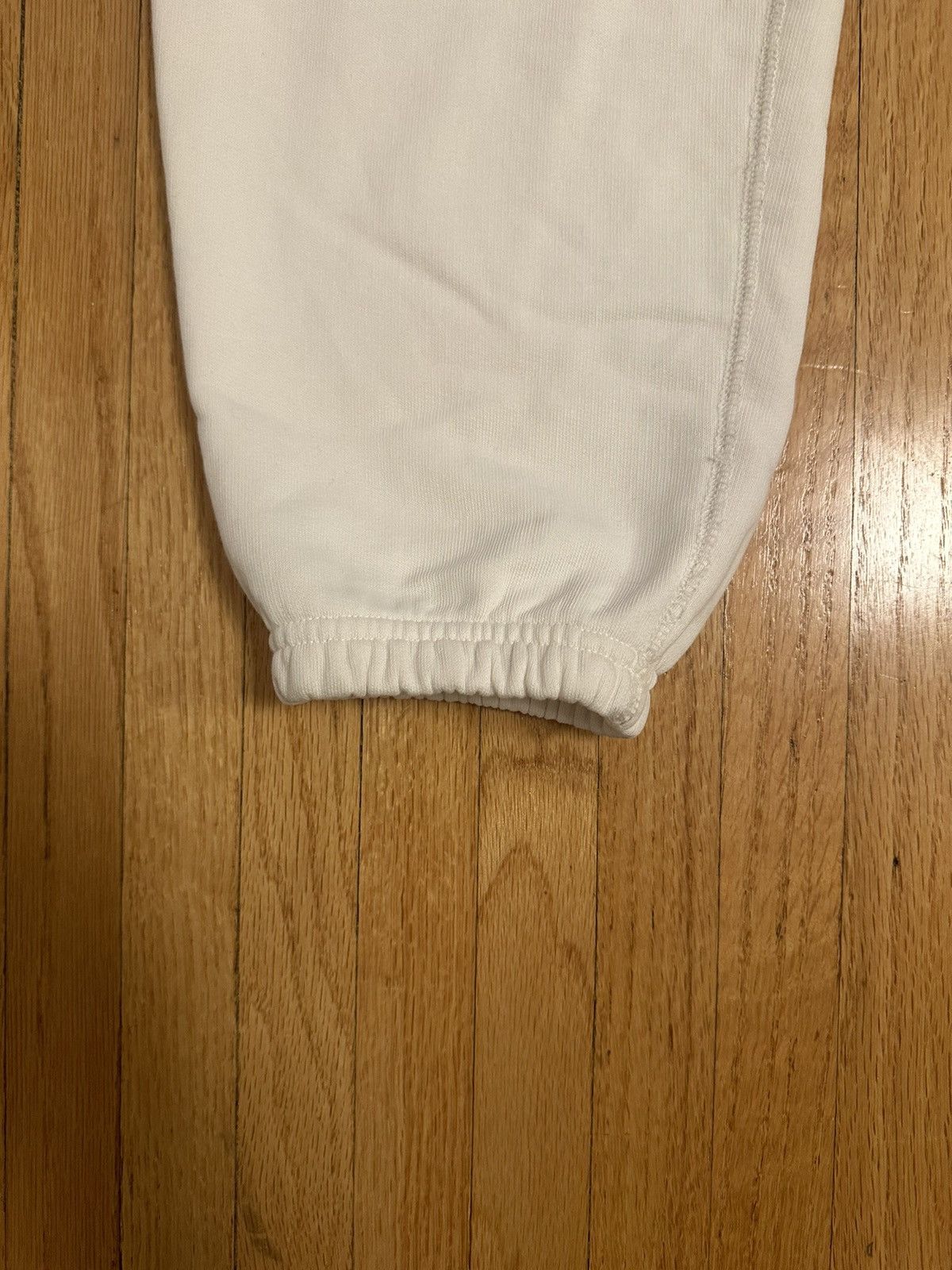 Elwood White Sweatpants