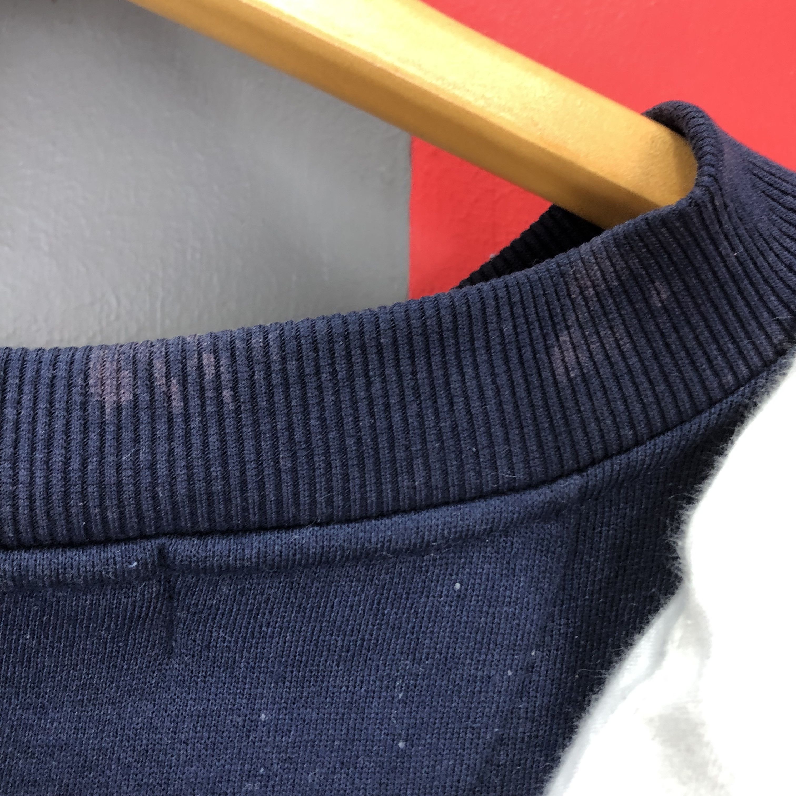 Other Thrashed ELF Motorsport Crew Neck Sweatshirt #1637/03 Size US XXL / EU 58 / 5 - 16 Thumbnail