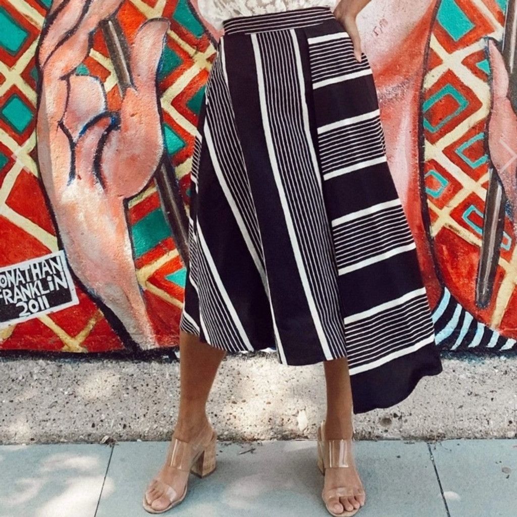 Anthropologie Anthropologie Eva Franco Nautical Striped Midi Skirt Size 25" / US 0 / IT 36 - 1 Thumbnail