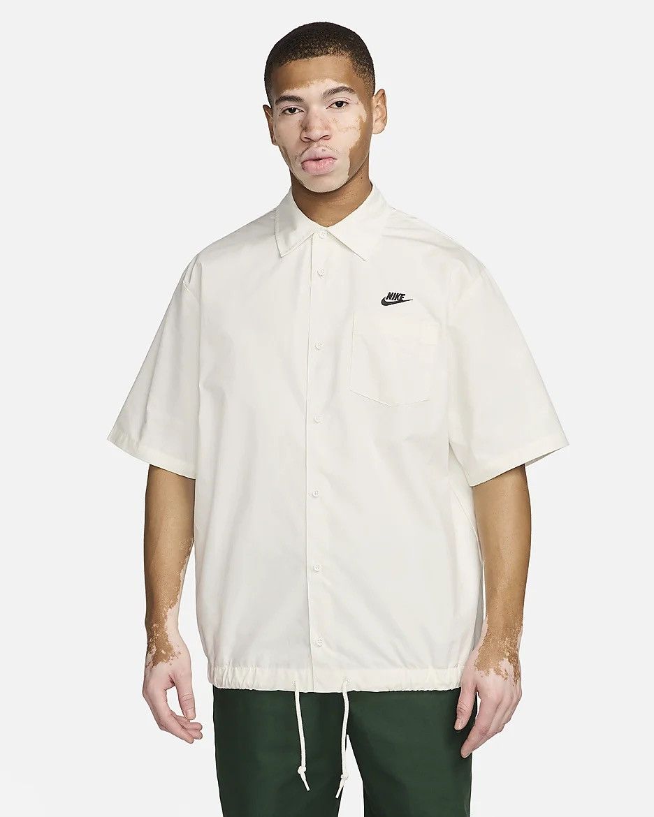 Nike Nike Club Oxford Short-Sleeve Button-Up Shirt Loose Fit Size US XL / EU 56 / 4 - 1 Thumbnail
