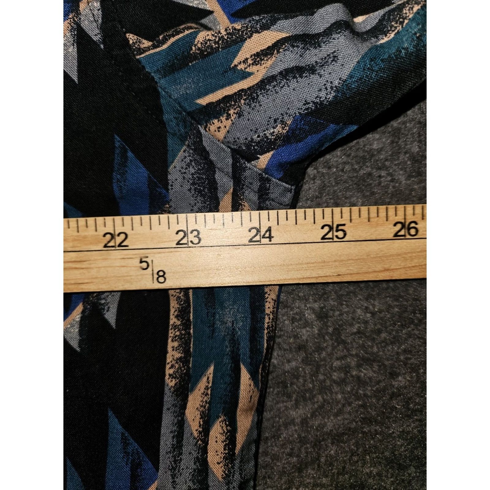 Wrangler VINTAGE Wrangler Western Shirt Pearl Snap Men's XL Aztec Surged Hem Cowboy Black Geometric Pockets 48 in Regular Size XS? Size US XL / EU 56 / 4 - 3 Thumbnail