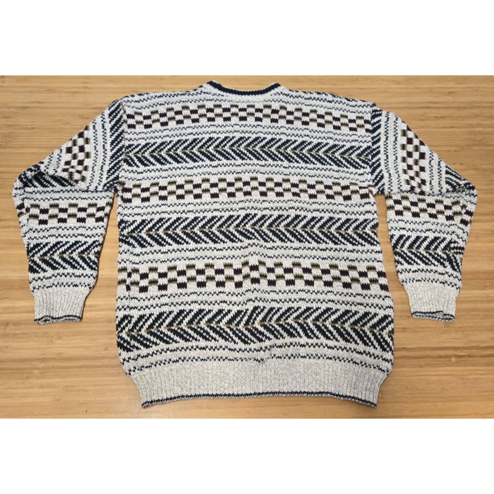 Vintage VINTAGE R&R Casuals Sweater Mens XL Cream Geometric Knit Cotton Crew Neck Pullover USA 90s Mens Size US XL / EU 56 / 4 - 6 Thumbnail