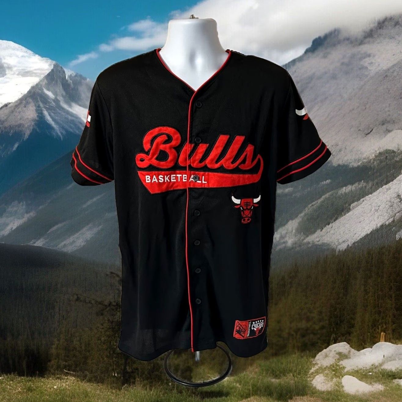 Vintage VINTAGE Chicago Bulls Button Up Jersey Men Medium Baseball Style Jersey Black Red Trim Size US M / EU 48-50 / 2 - 2 Thumbnail