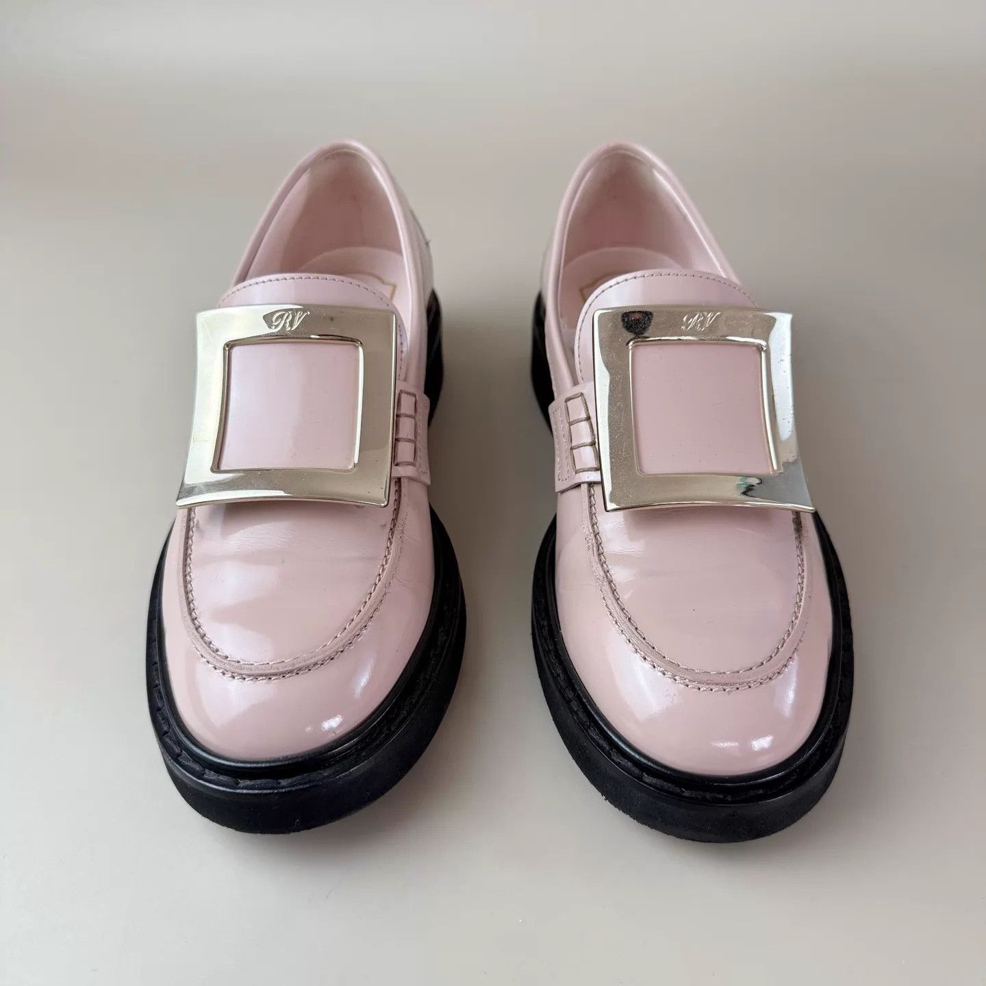 Roger Vivier Roger Vivier Pink Gold Square Buckle Loafer 37 Size US 6.5 / IT 36.5 - 2 Thumbnail