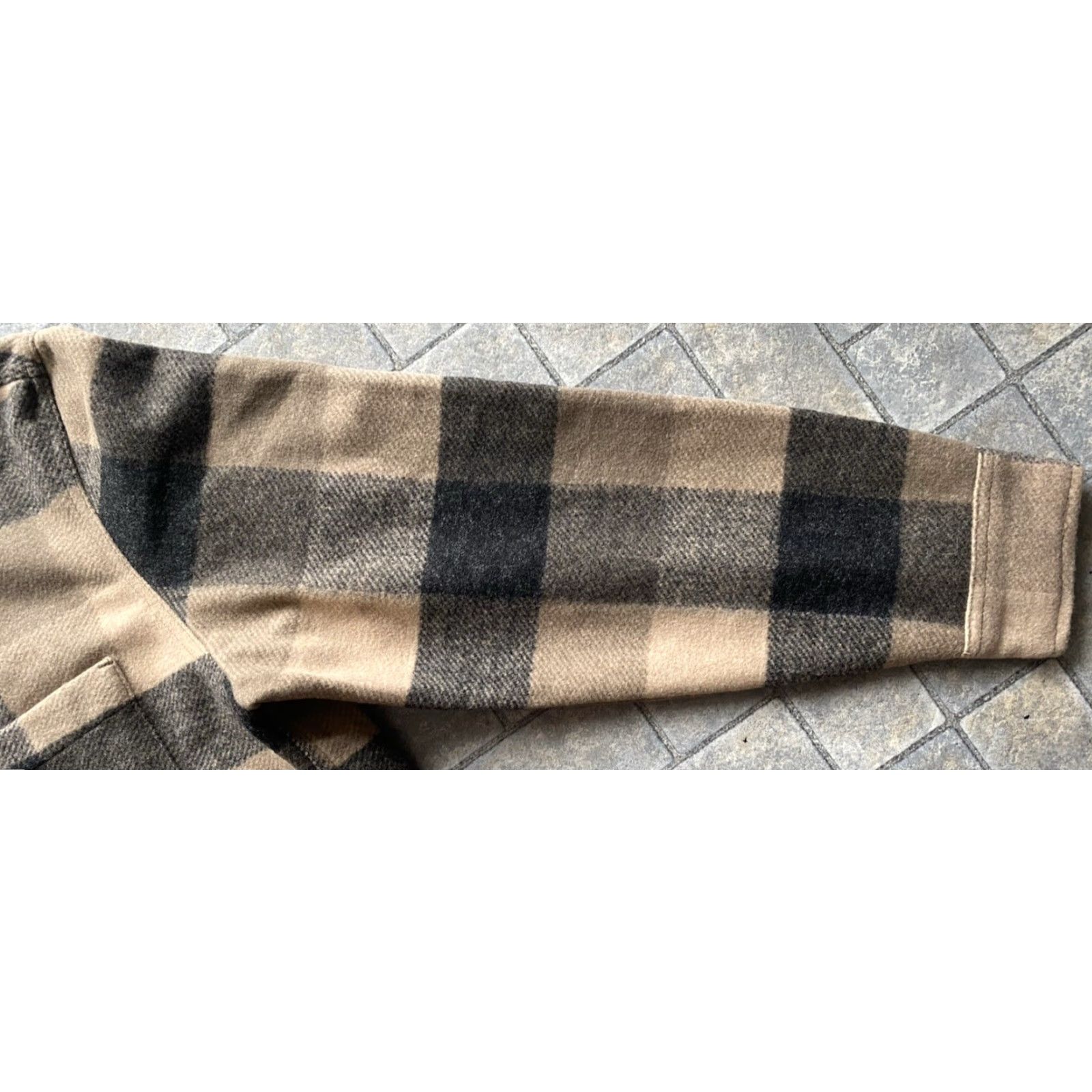 Banana Republic Banana Republic Jacket Coat Tan L Plaid Men Coat Size L Tan Jacket Banana Republic Men Size US L / EU 52-54 / 3 - 5 Thumbnail
