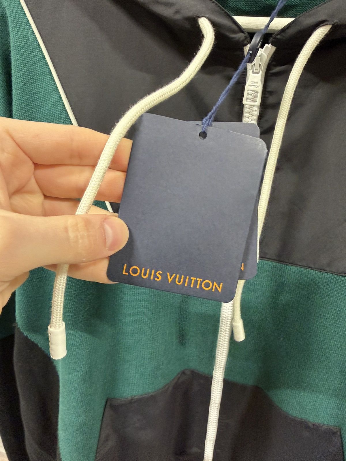Louis Vuitton Louis Vuitton Hybrid Zip Hoodie Jacket NEW 2000$ Size US XL / EU 56 / 4 - 5 Thumbnail