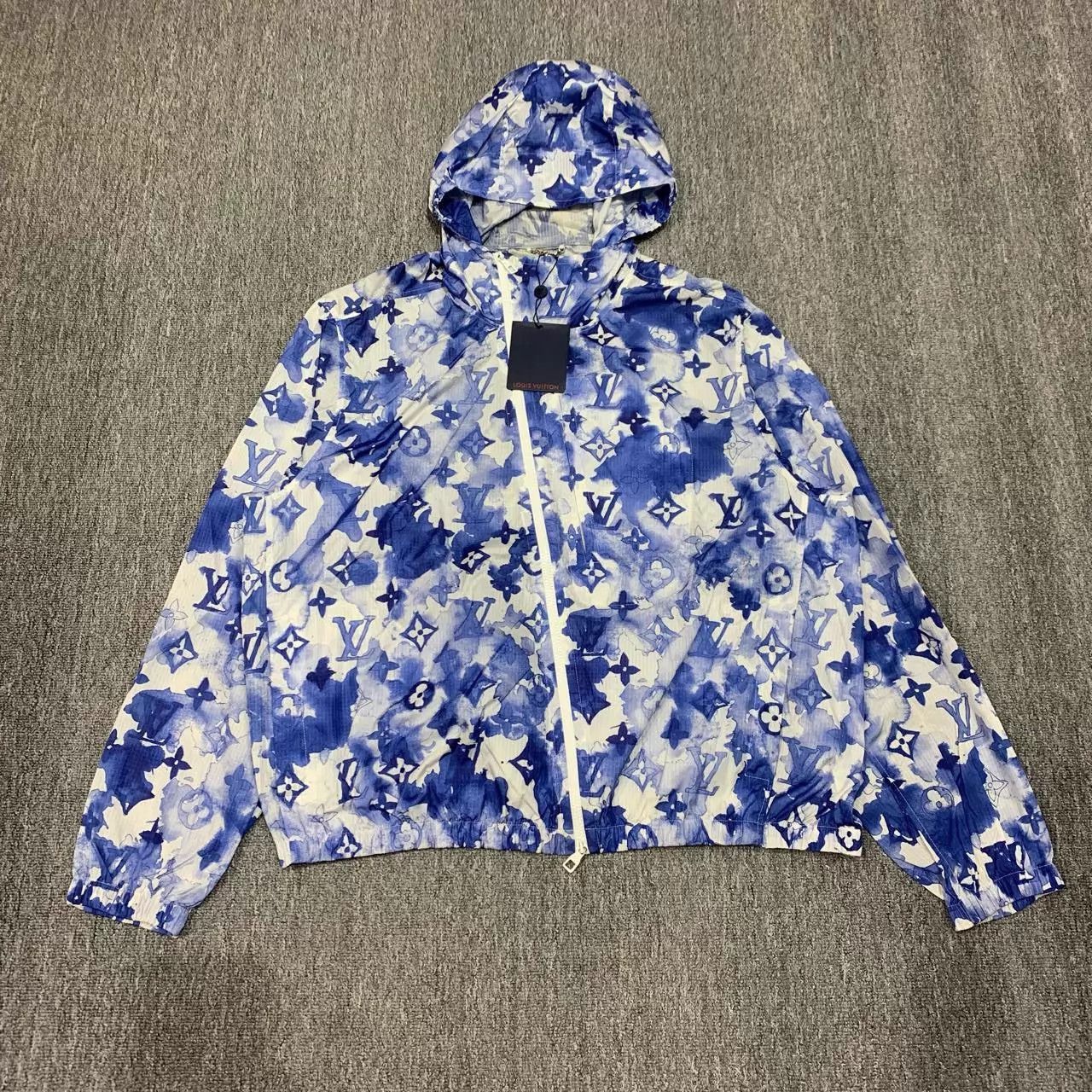 Louis Vuitton Blue Printed Lightweight Hooded Jacket Size US L / EU 52-54 / 3 - 1 Thumbnail