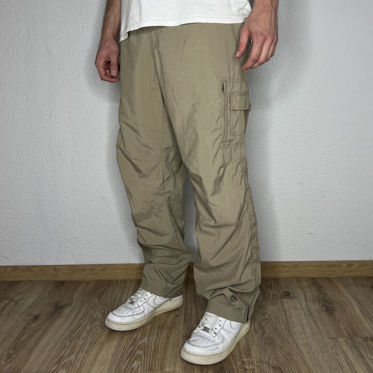 Nike Nike ACG Baggy Cargo Vintage Pants Trousers Beige Ski Retro Size US 32 / EU 48 - 1 Thumbnail