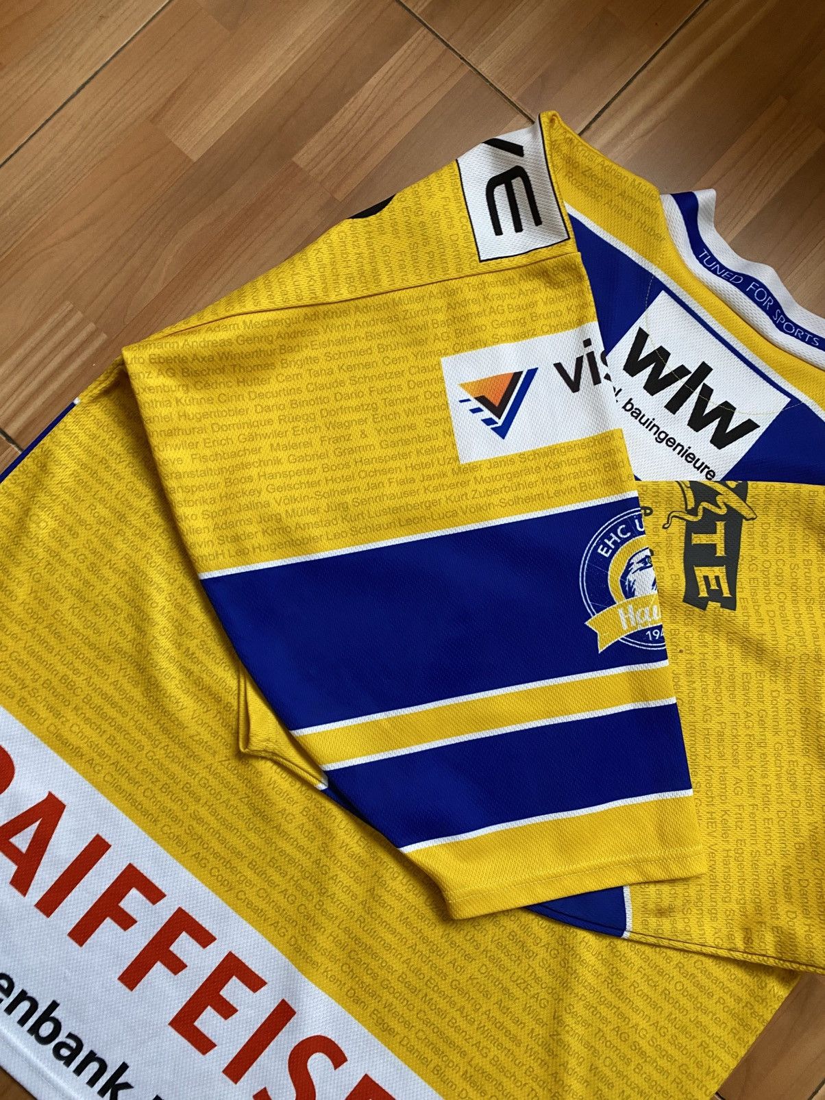 NHL EHC Uzwil Hawks Team Bistro #8 Switzerland Shirt Hockey Size US XL / EU 56 / 4 - 11 Thumbnail