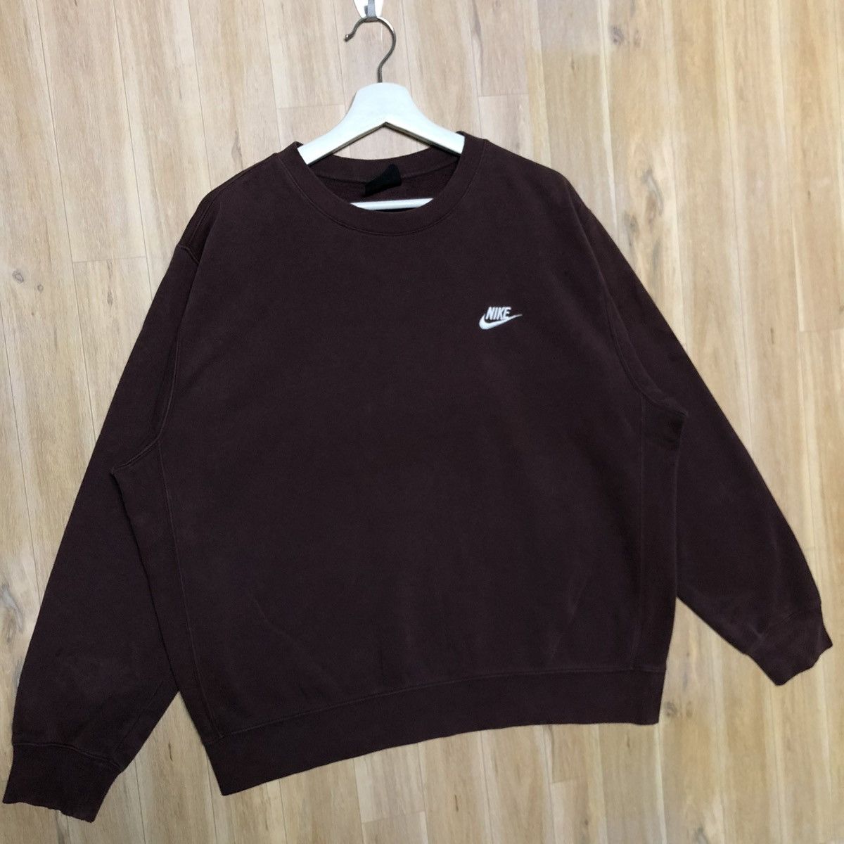 Nike Vintage Nike Swoosh Sportswear Sweatshirt Size US L / EU 52-54 / 3 - 2 Thumbnail