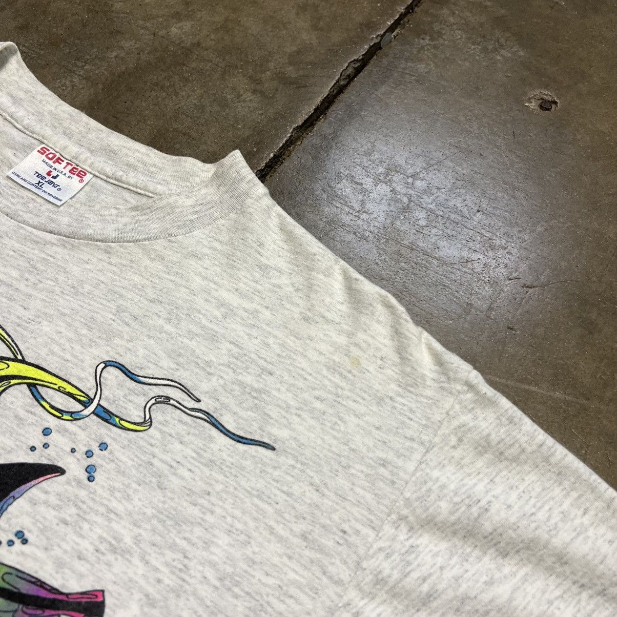Vintage Vintage 90s Maui Hawaii Fish Graphic T Shirt Single Stitched Size US XL / EU 56 / 4 - 7 Thumbnail