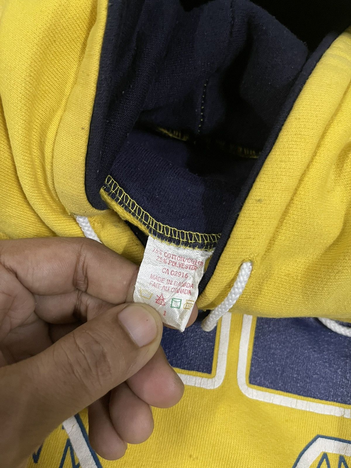 Vintage 90s THE UNIVERSITY OF MICHIGAN PULLOVER SPELLOYT DESIGN Size US L / EU 52-54 / 3 - 9 Thumbnail