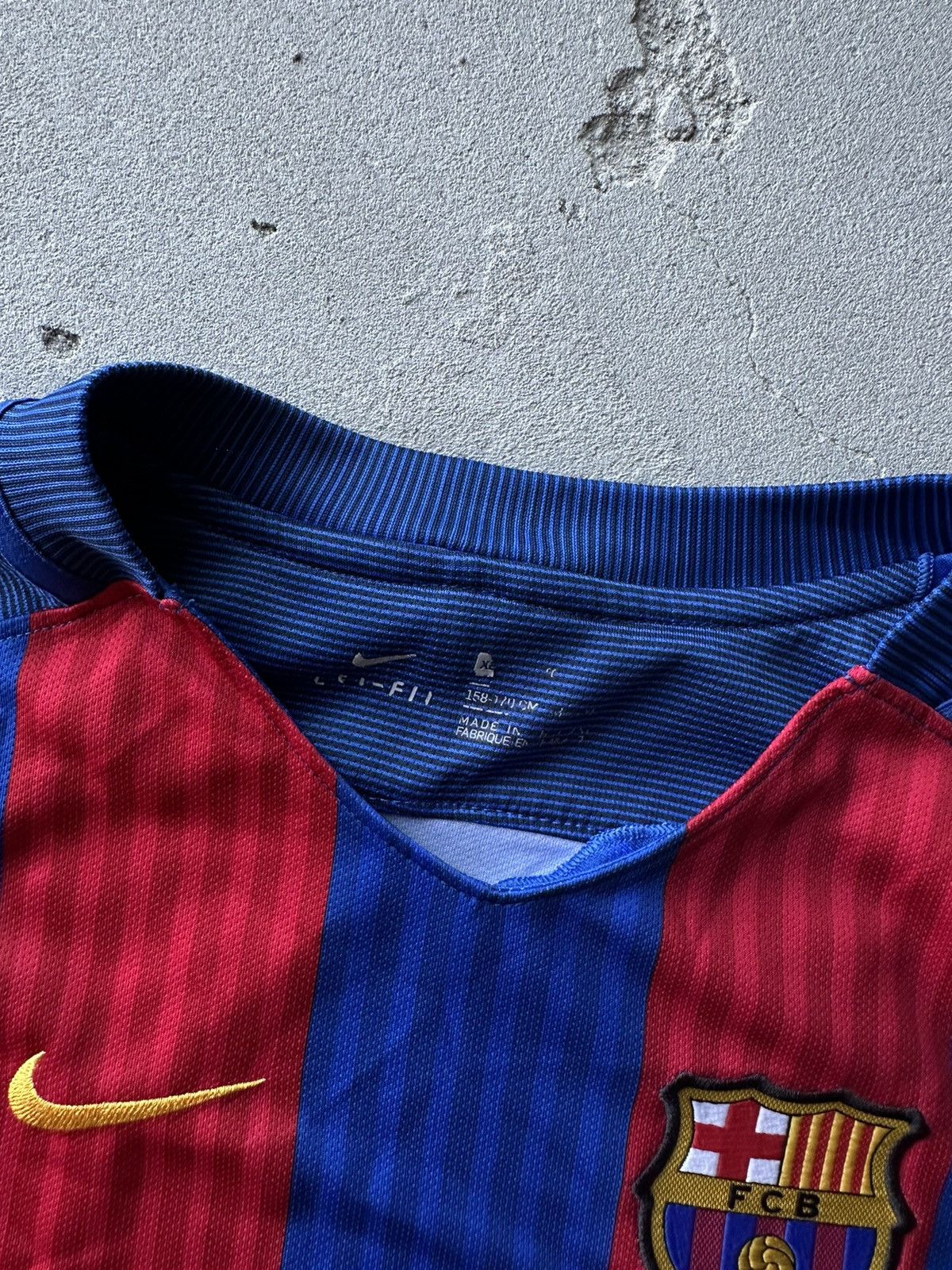 Nike × Vintage Nike Barcelona Home Jersey Football Soccer KIDS Size US XL / EU 56 / 4 - 3 Thumbnail
