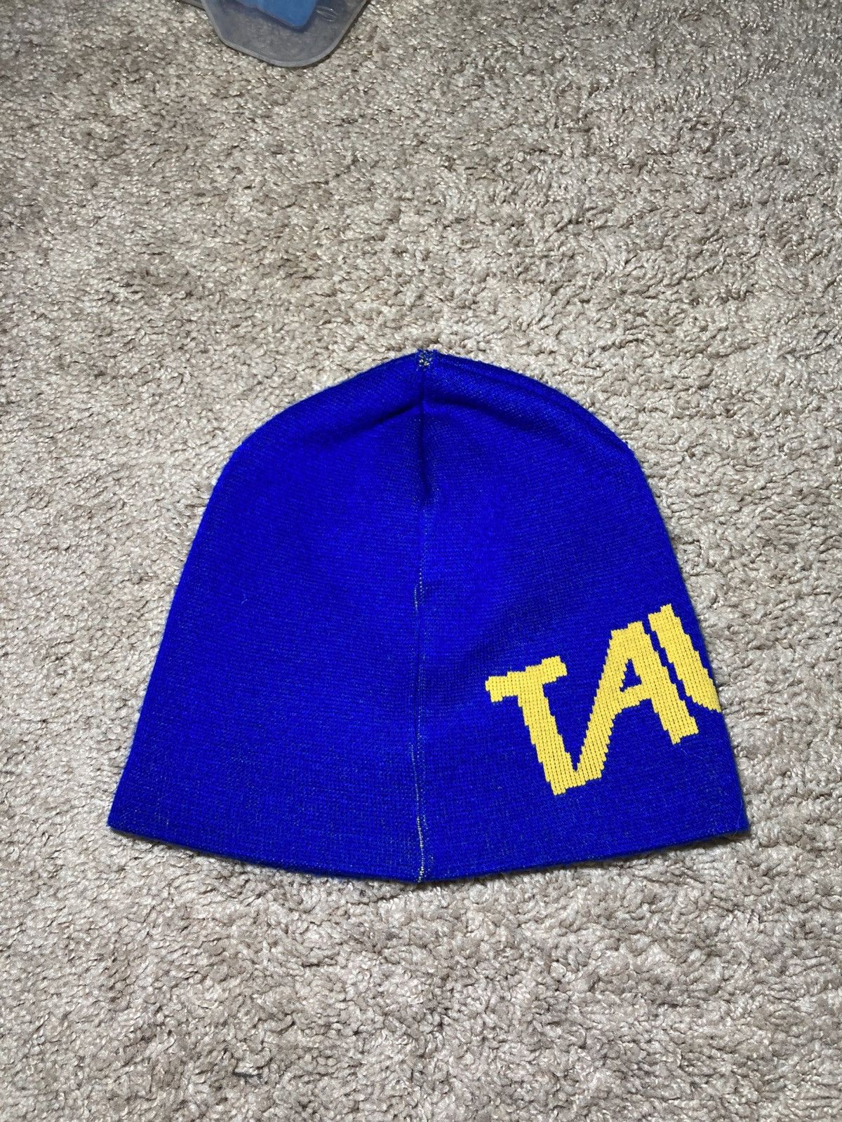 Supreme 2004 Supreme Astrology Beanie Taurus Sign Logo Vintage 90s Size ONE SIZE - 2 Thumbnail