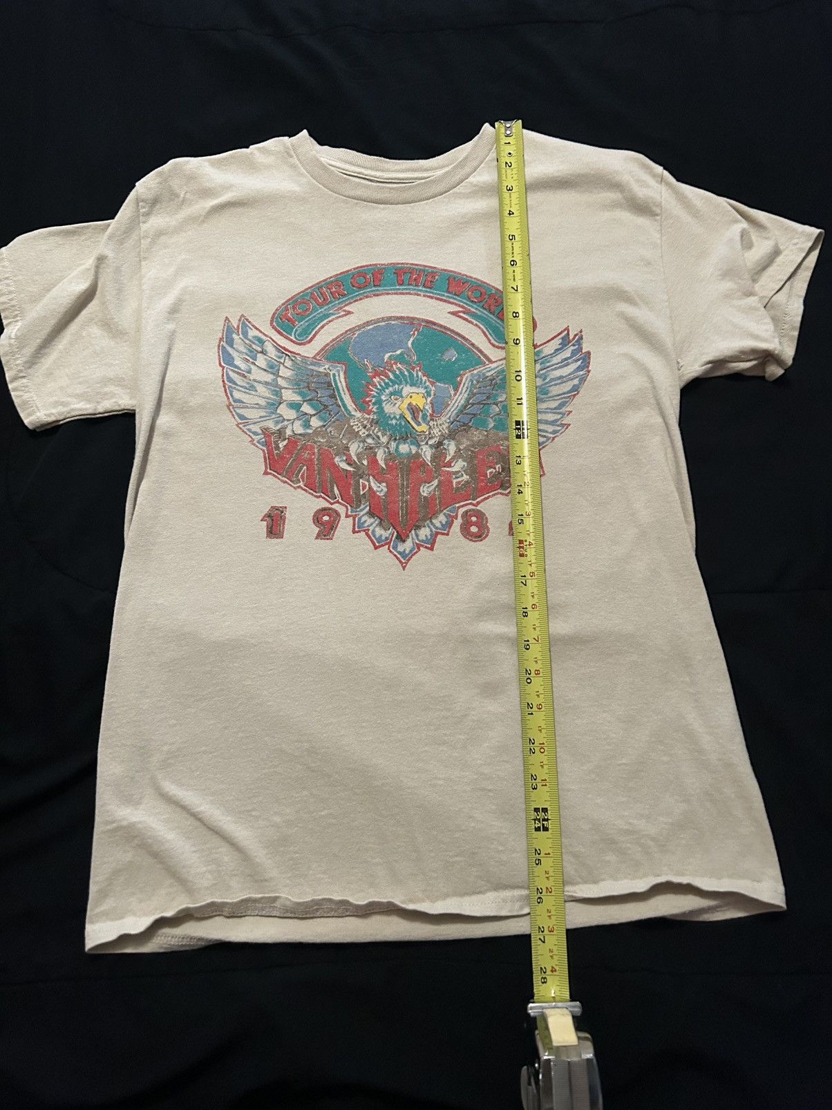 Band Tees VAN HALEN 1984 TOUR OF THE WORLD Size US M / EU 48-50 / 2 - 4 Thumbnail