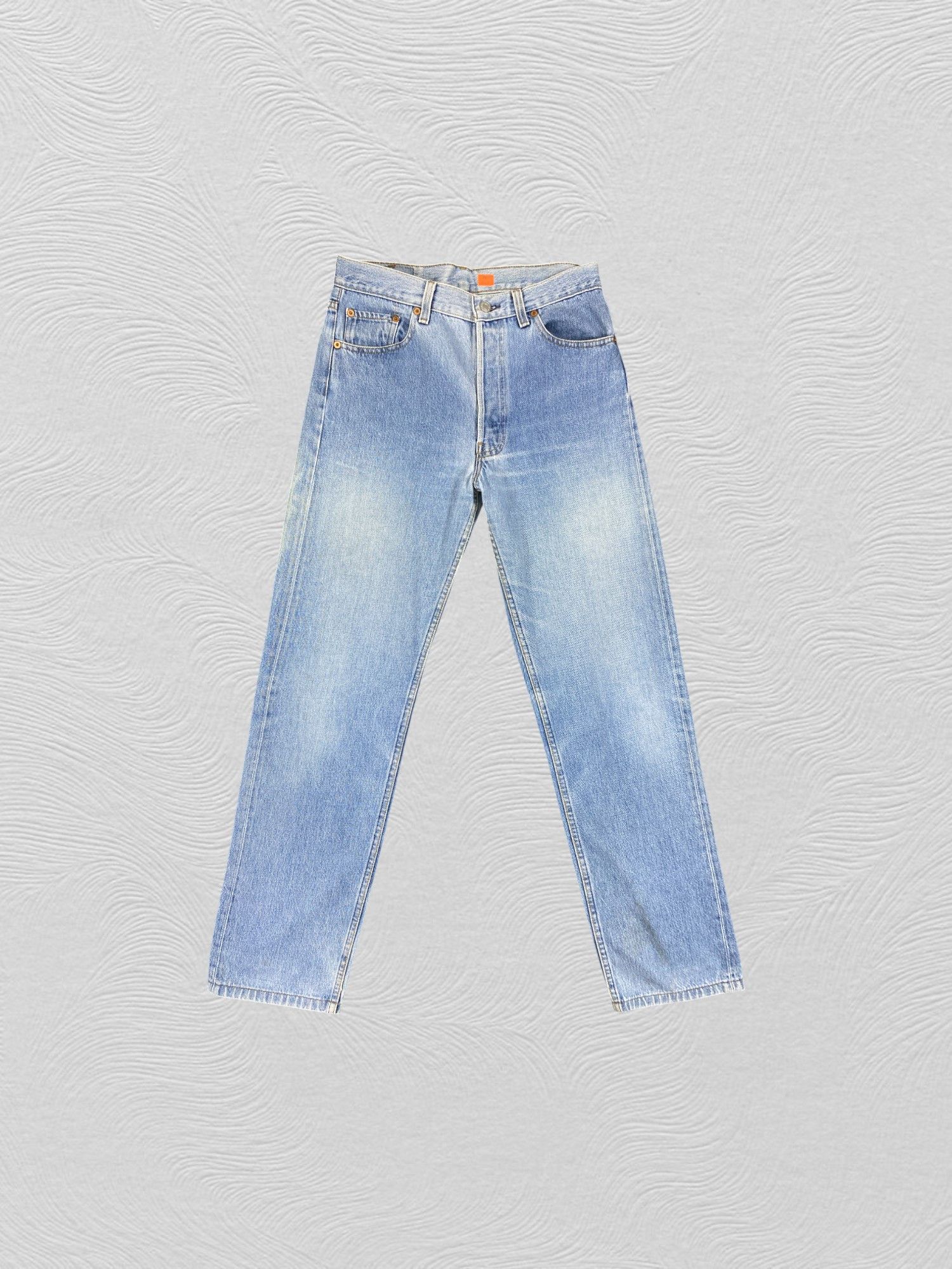 Japanese Brand Blue Wash Vintage Levi's 501 Jeans 30x31 Denim -JN2412 Size US 30 / EU 46 - 1 Thumbnail