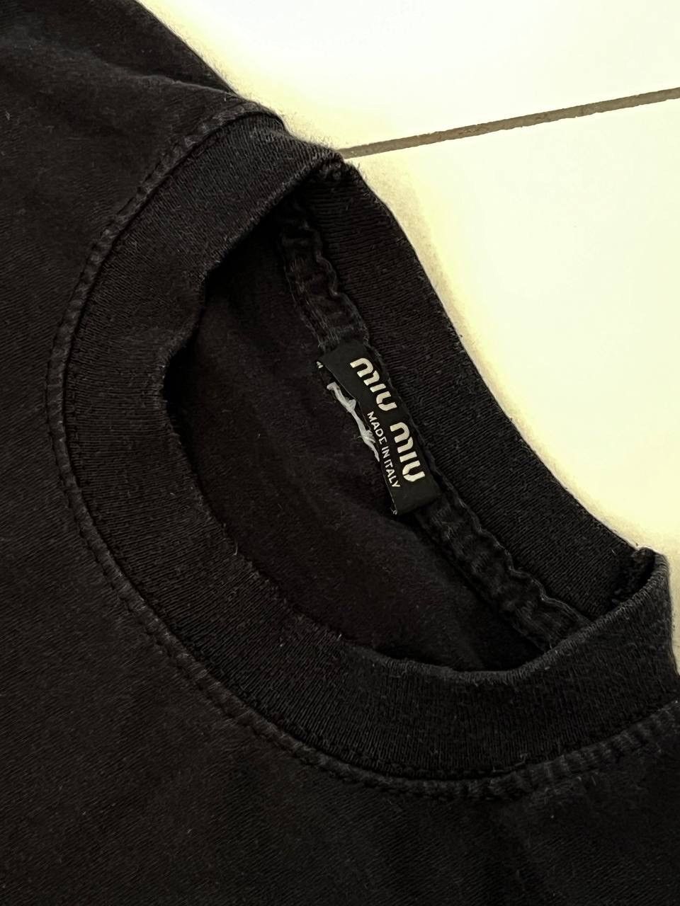 Vintage This vintage Miu Miu T-shirt is from the Spring/ Summer 1999 Size US S / EU 44-46 / 1 - 5 Thumbnail
