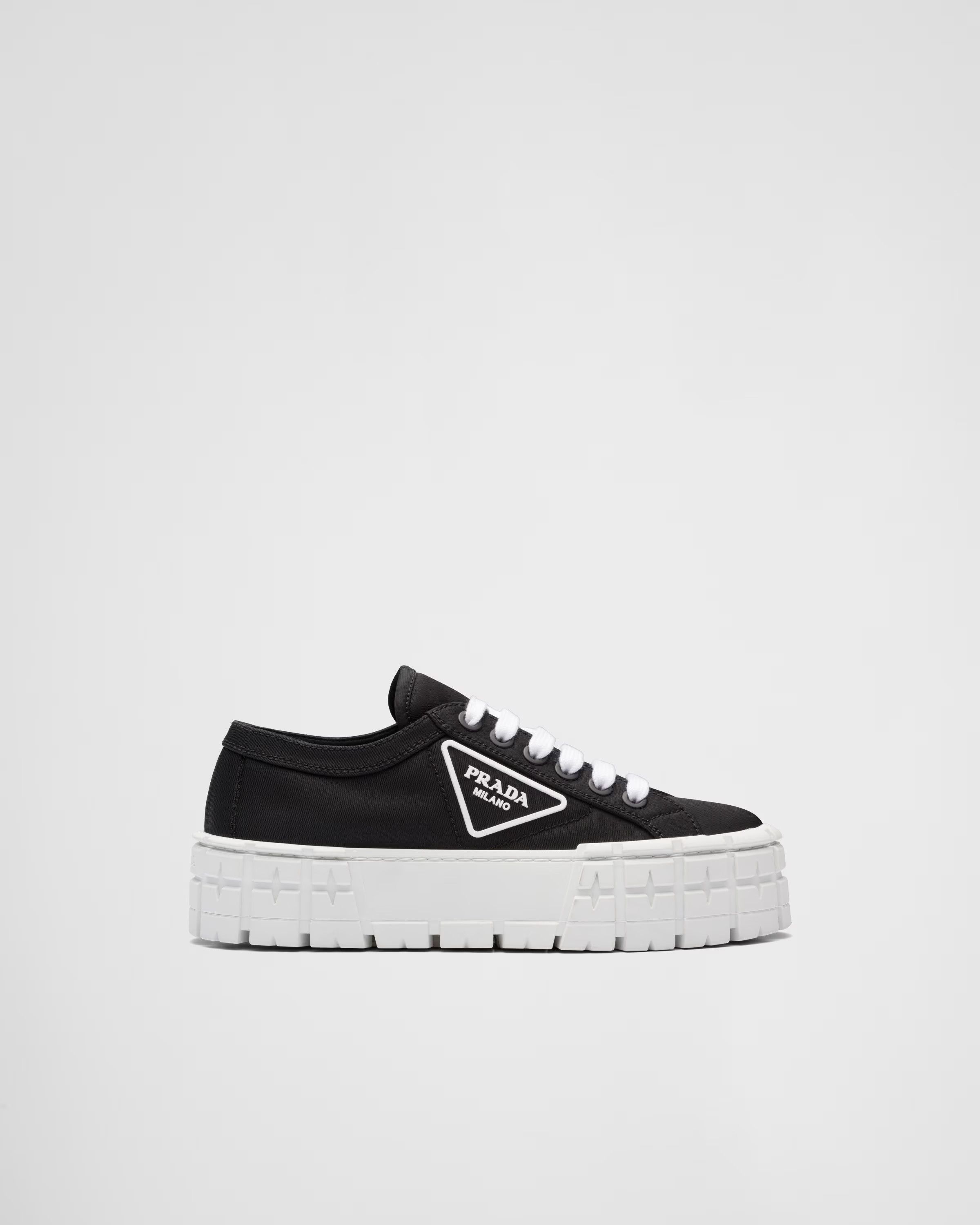 Prada o1B3y1r0426 Double Wheel Sneakers in Black/White Size US 7 / IT 37 - 1 Thumbnail