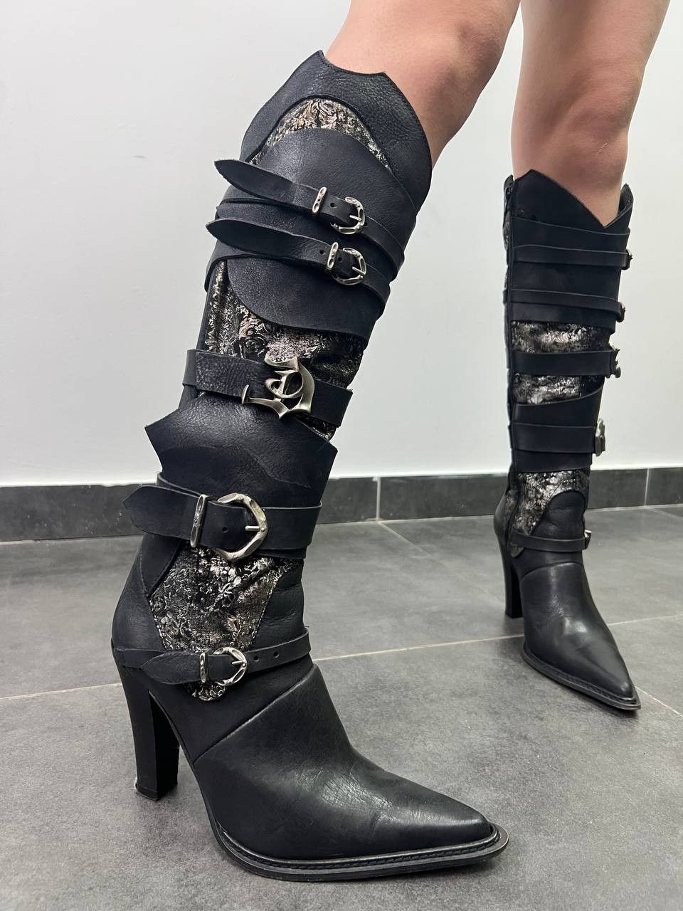 Japanese Brand New Rock A.S.98 type Destroy Buckled Belted Stiletto boots Size US 8.5 / IT 38.5 - 2 Thumbnail