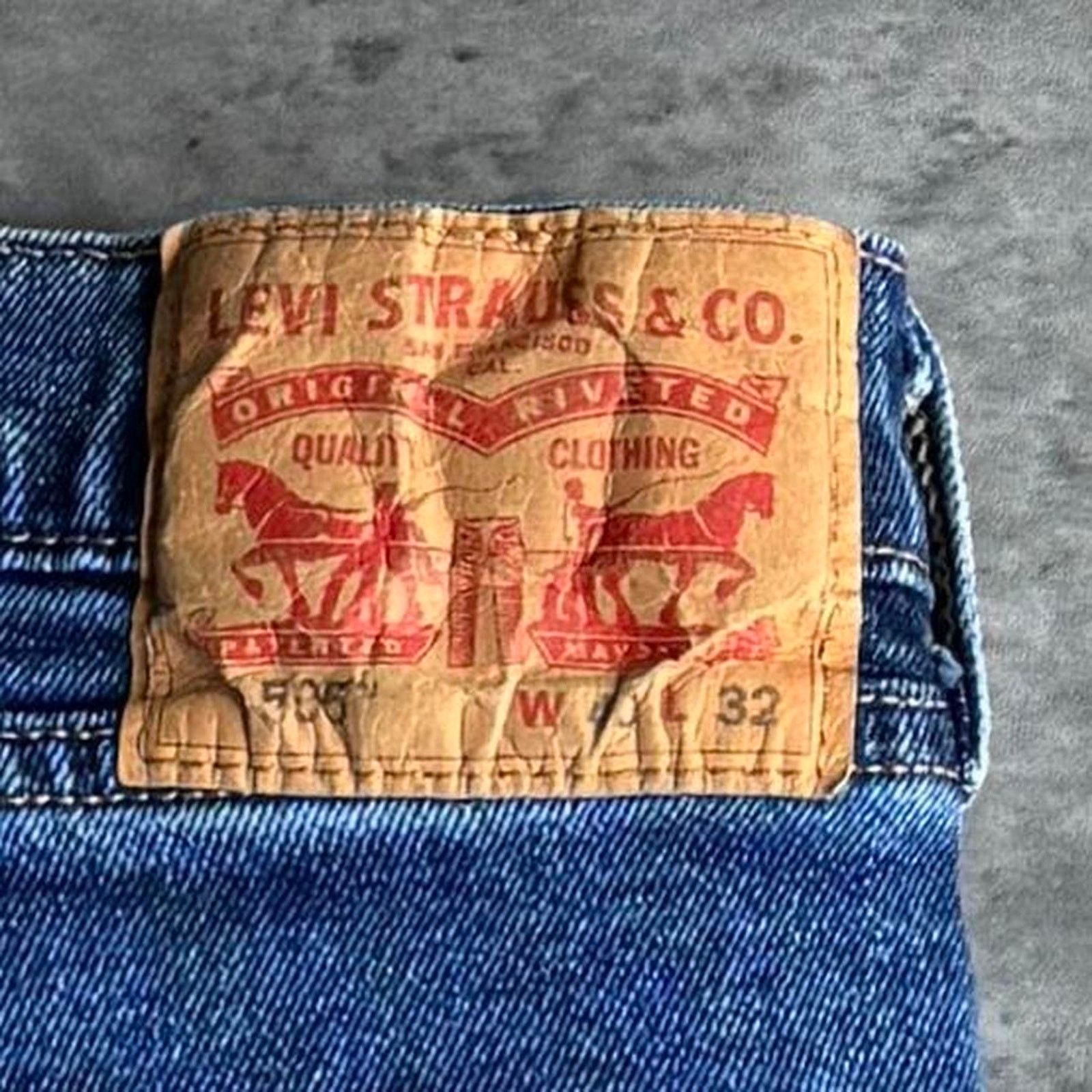Levi's × Levi's Vintage Clothing Vintage Levi’s 505 Regular Fit Straight Leg Denim Jeans Size US 38 / EU 54 - 3 Thumbnail