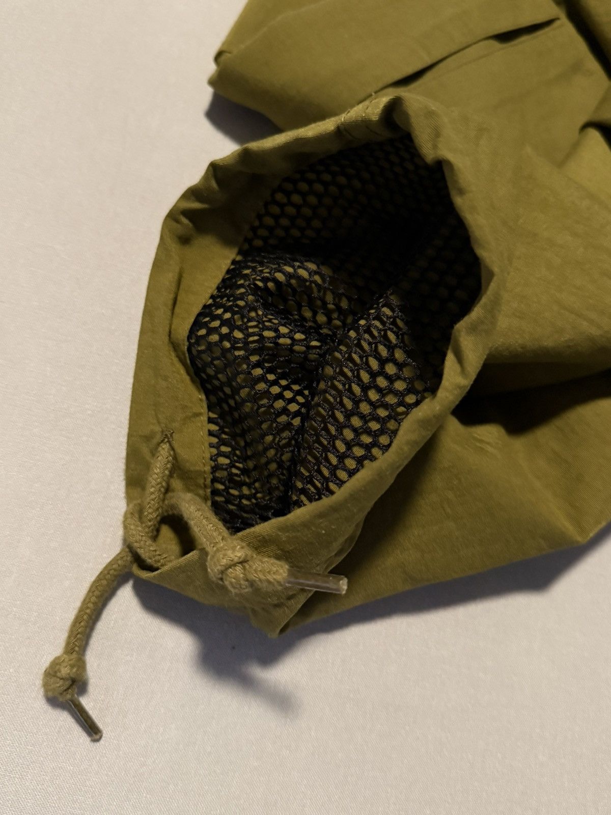 Undefeated Vintage Undefeated Cargo Pants Olive Like New VNDS Size US 34 / EU 50 - 7 Thumbnail