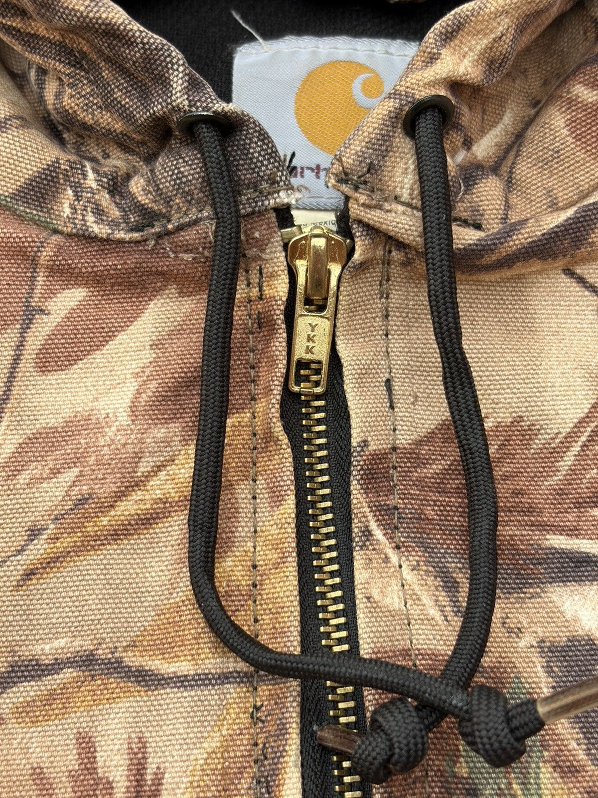 Carhartt Vintage 00s Sunfaded Carhartt X Realtree Active Jacket Size US XL / EU 56 / 4 - 5 Thumbnail