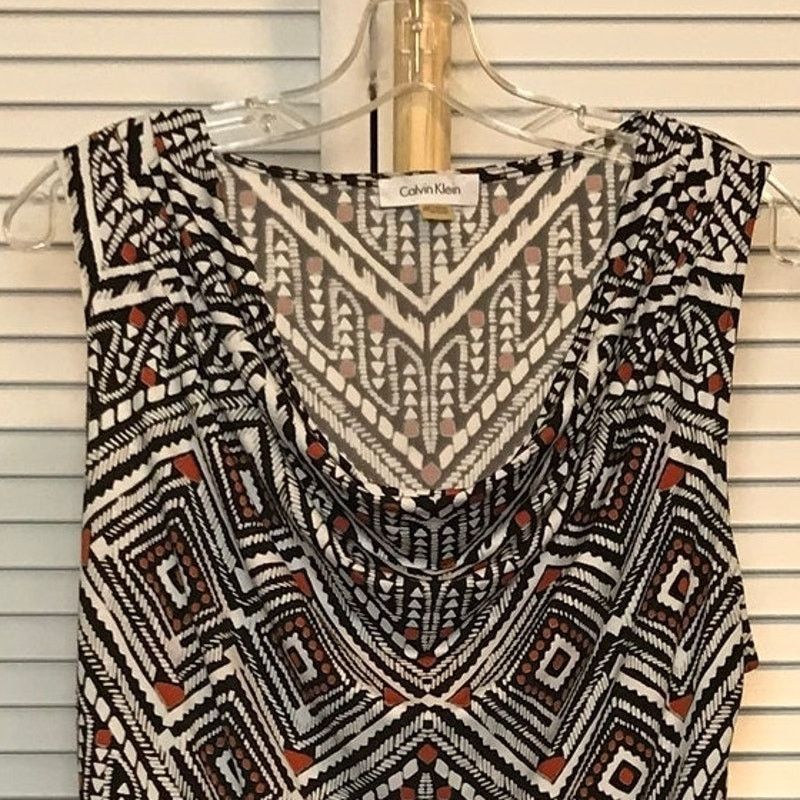 Calvin Klein Calvin Klein Retro Geometric Swoop Neck Sleeveless Women L Size L / US 10 / IT 46 - 3 Thumbnail