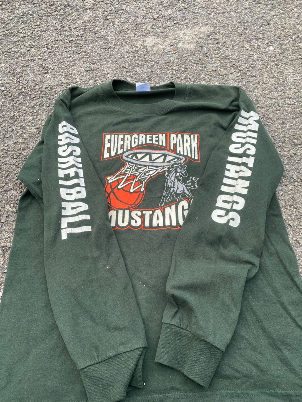 Mustang Vintage 90s Evergreen Park Mustang Basketball Sportwear Tee Size US M / EU 48-50 / 2 - 3 Thumbnail
