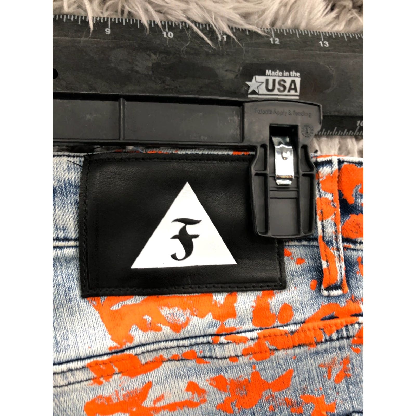 Vintage Famoso Jeans Slim Tapered 30x32 Mens Blue Orange Paint Splotch Distressed Denim 5-Pocket Classic Modern Vintage No Size US 30 / EU 46 - 6 Thumbnail