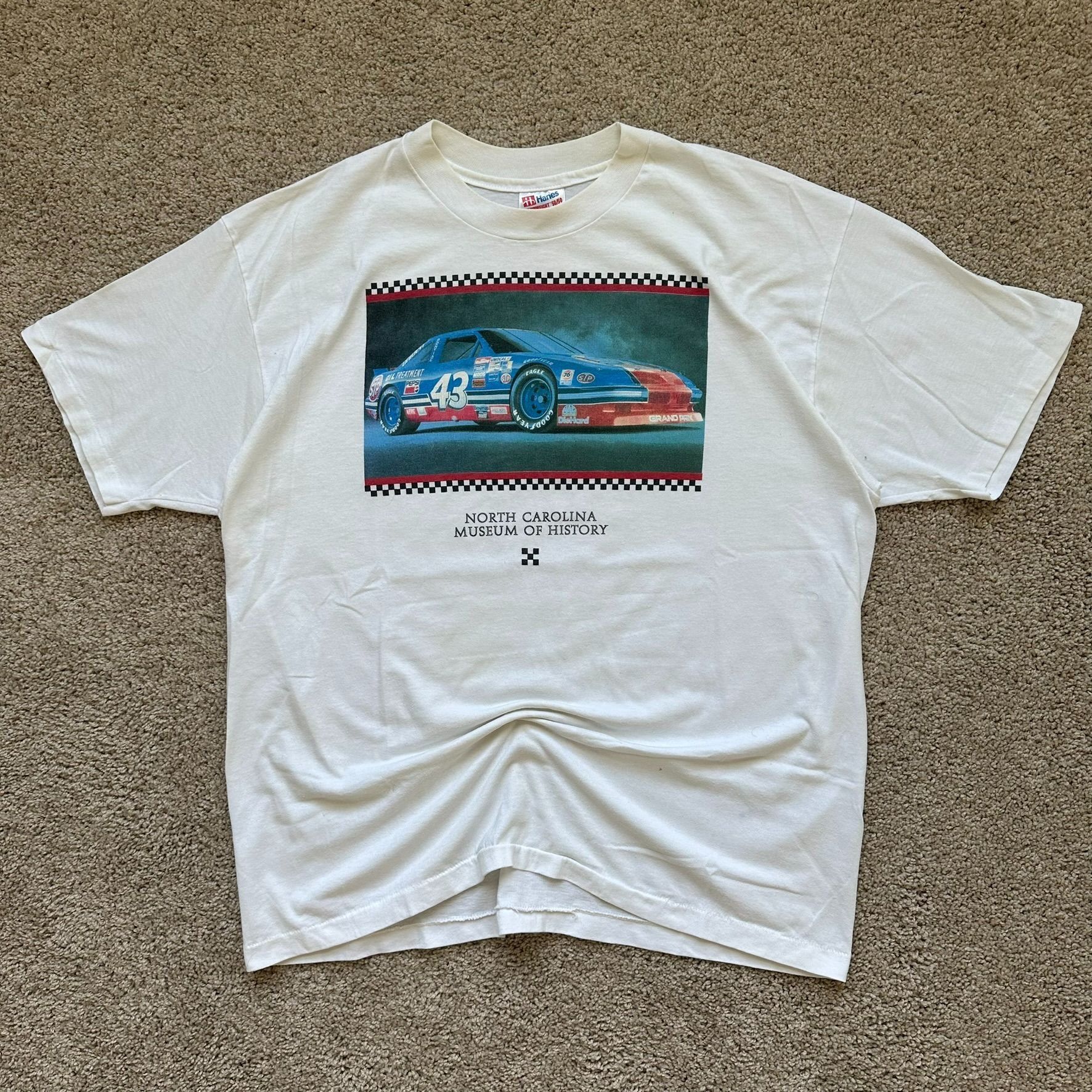Hanes Vintage 90s NASCAR Richard Petty T-Shirt Single Stitch North Size US XL / EU 56 / 4 - 1 Thumbnail