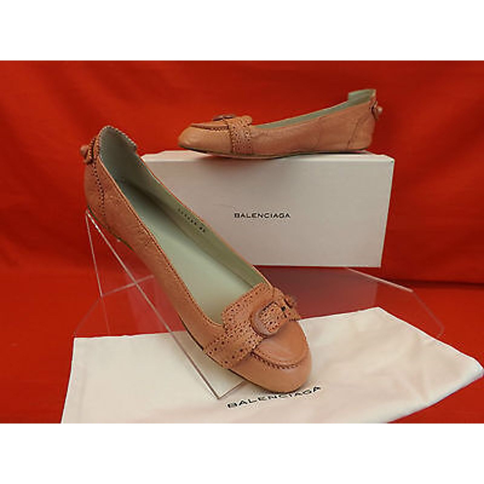 Balenciaga ARENA MAUVE ROSE WRINKLED LEATHER STUDDED BELTED FLATS 35.5 Size US 5.5 / IT 35.5 - 2 Thumbnail