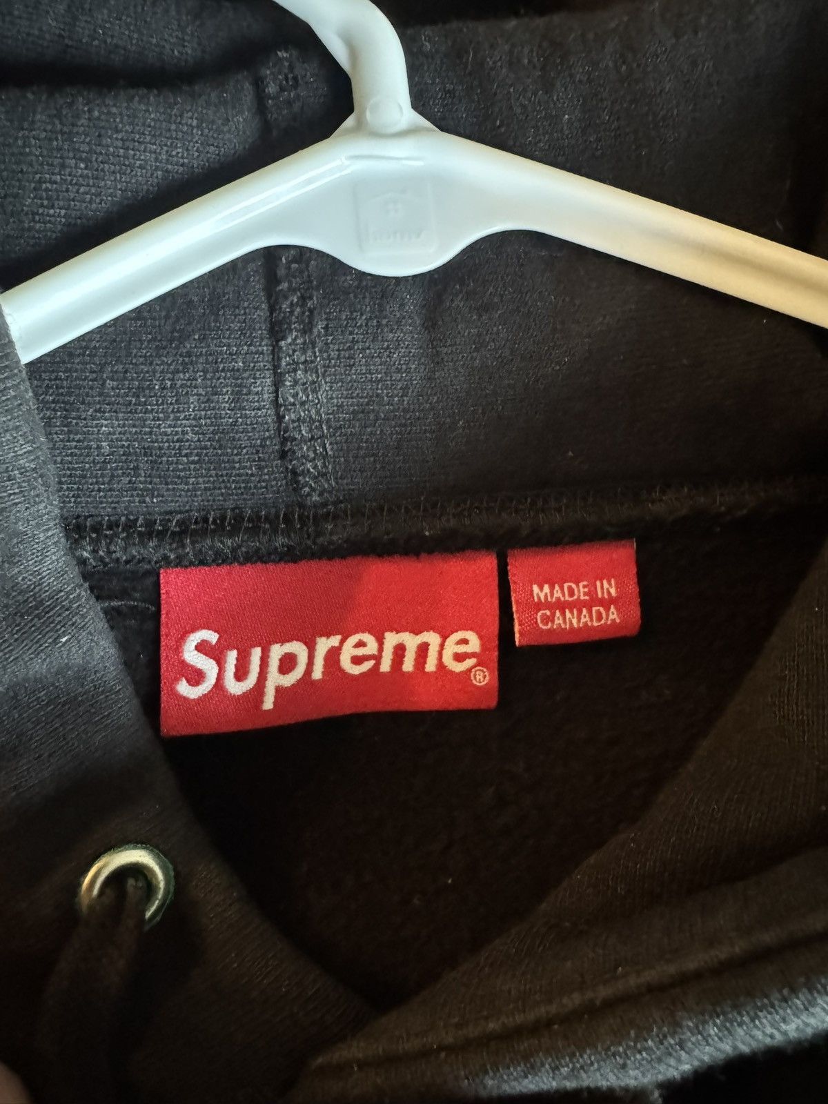 Supreme Supreme FW 17 Box Logo Hoodie Lime Green on Black Size US M / EU 48-50 / 2 - 6 Thumbnail
